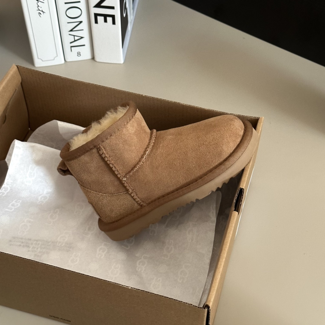 43$ Top Quality UGG mini Leather Wool for kids size 25-34 326240 UG291 gallery