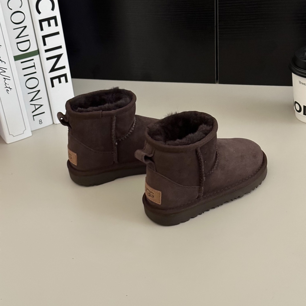 43$ Top Quality UGG mini Leather Wool for kids size 25-34 326240 UG291 gallery