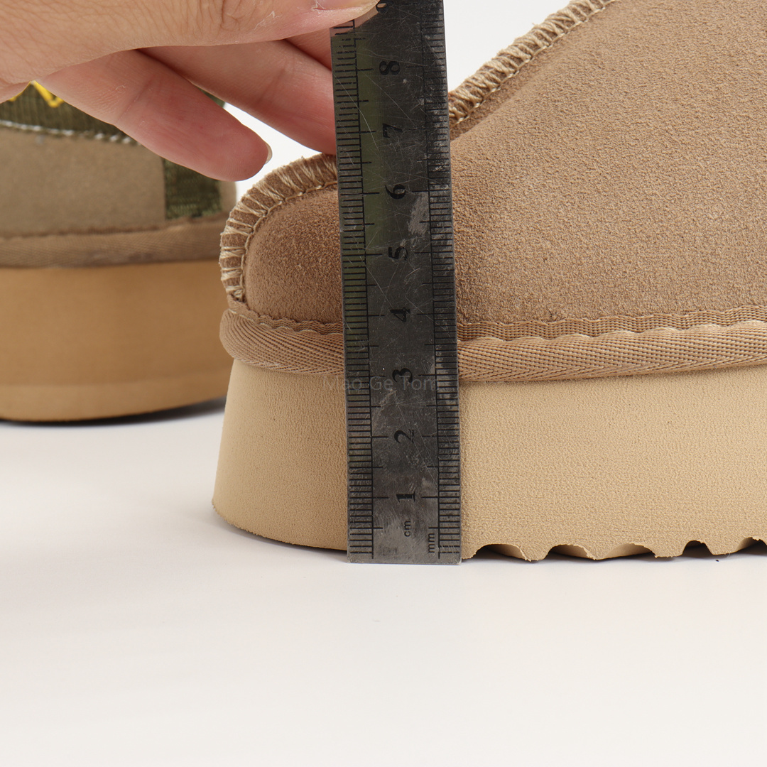 43$ UGG size 34-43 613990 MG176 gallery