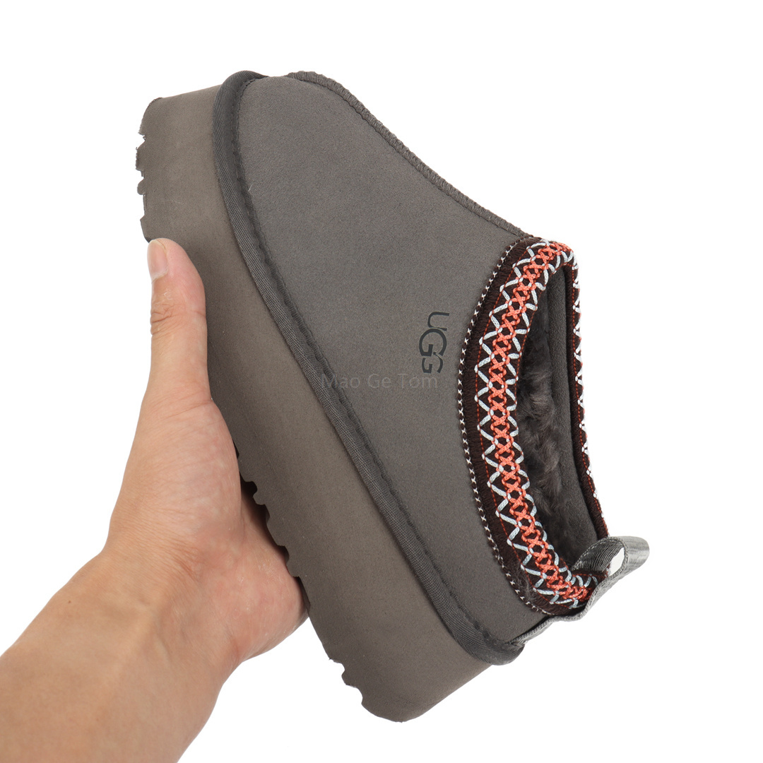 43$ UGG size 34-43 613990 MG176 gallery