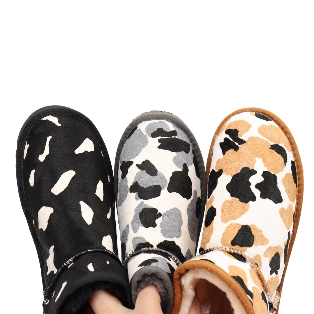 43$ UGG size 34-43 716840 MG274 gallery