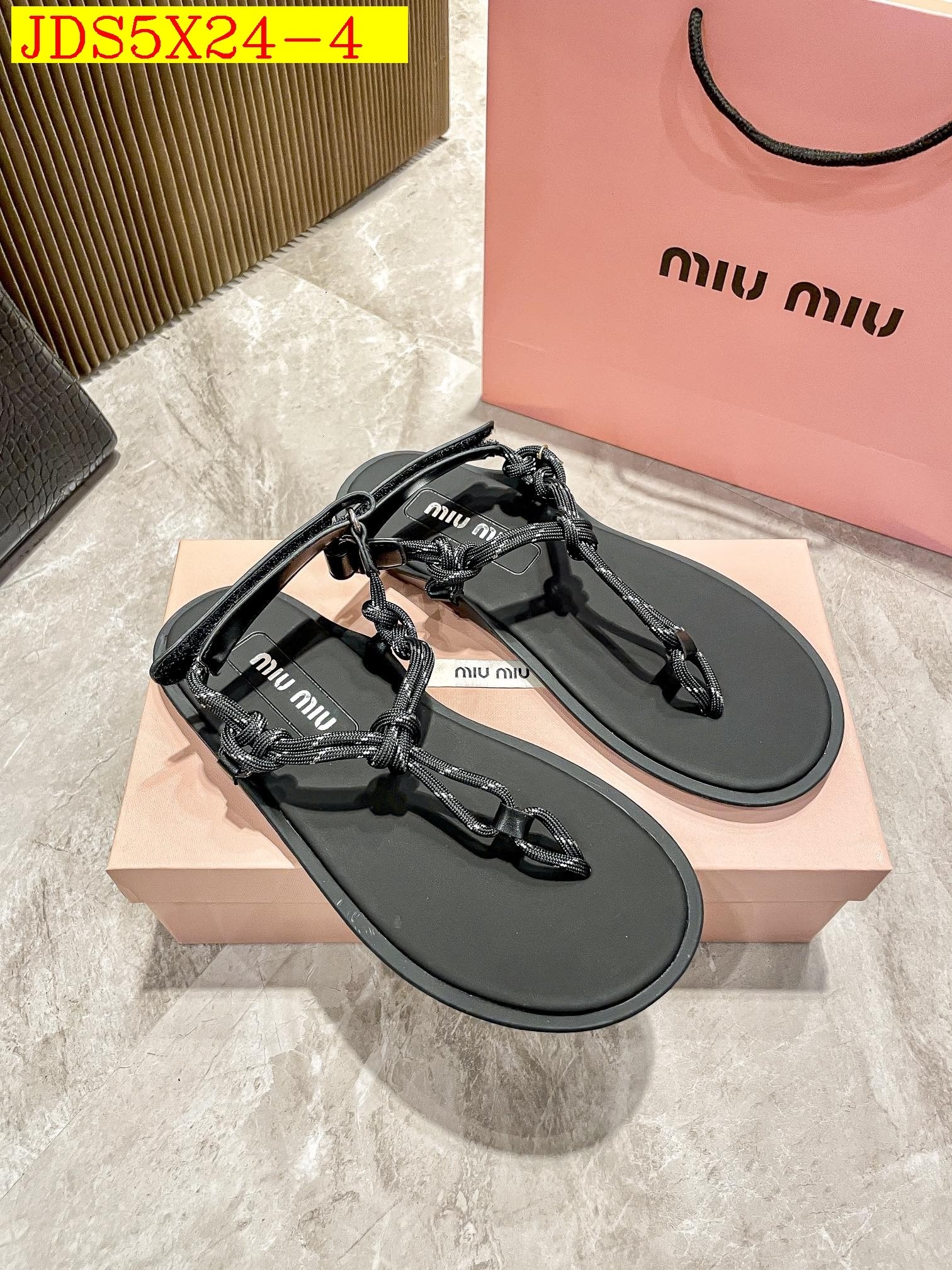 43$ miumiu show bdetails SIZE 35-40 92564034030 JDS5X24 gallery