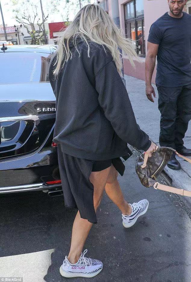 44$ Adidas YEEZY BOOST 350 V2 half size 36-45 926030 MZ1425 gallery