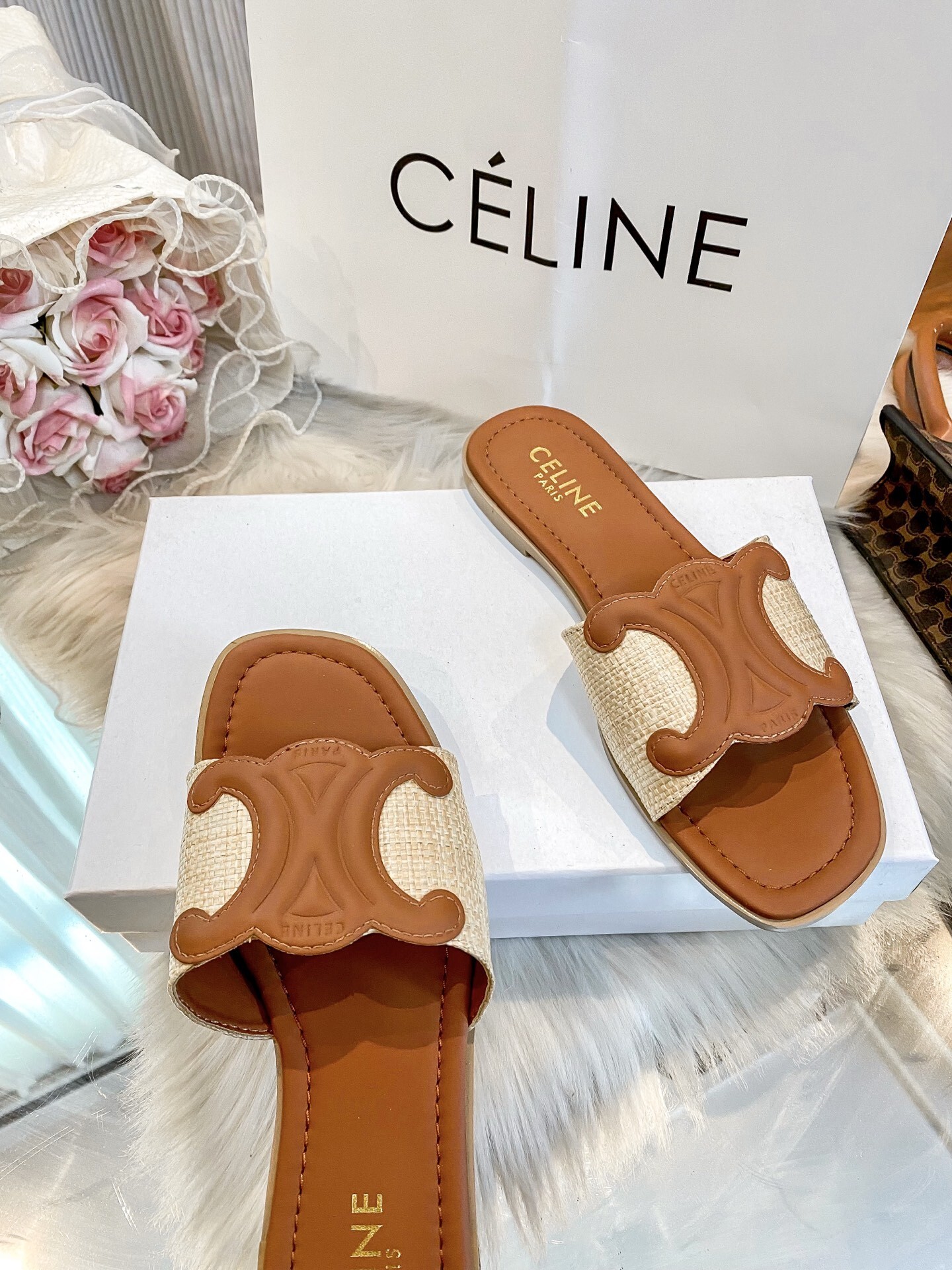 44$ Celine size 35-42 610790 MJK2 gallery