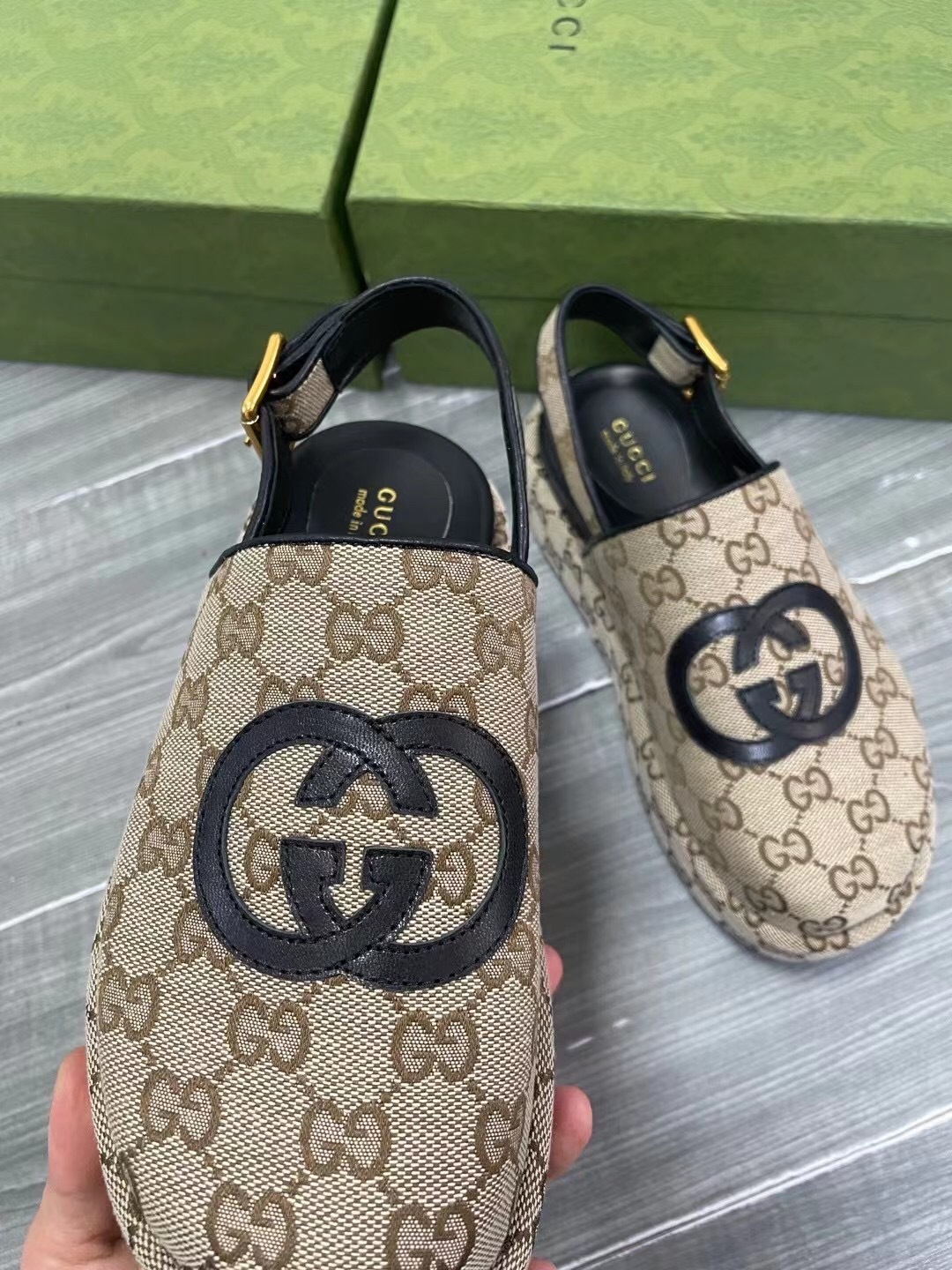 44$ GUCCI  Supreme SIZE 35-43 42135034041 JDS178 gallery