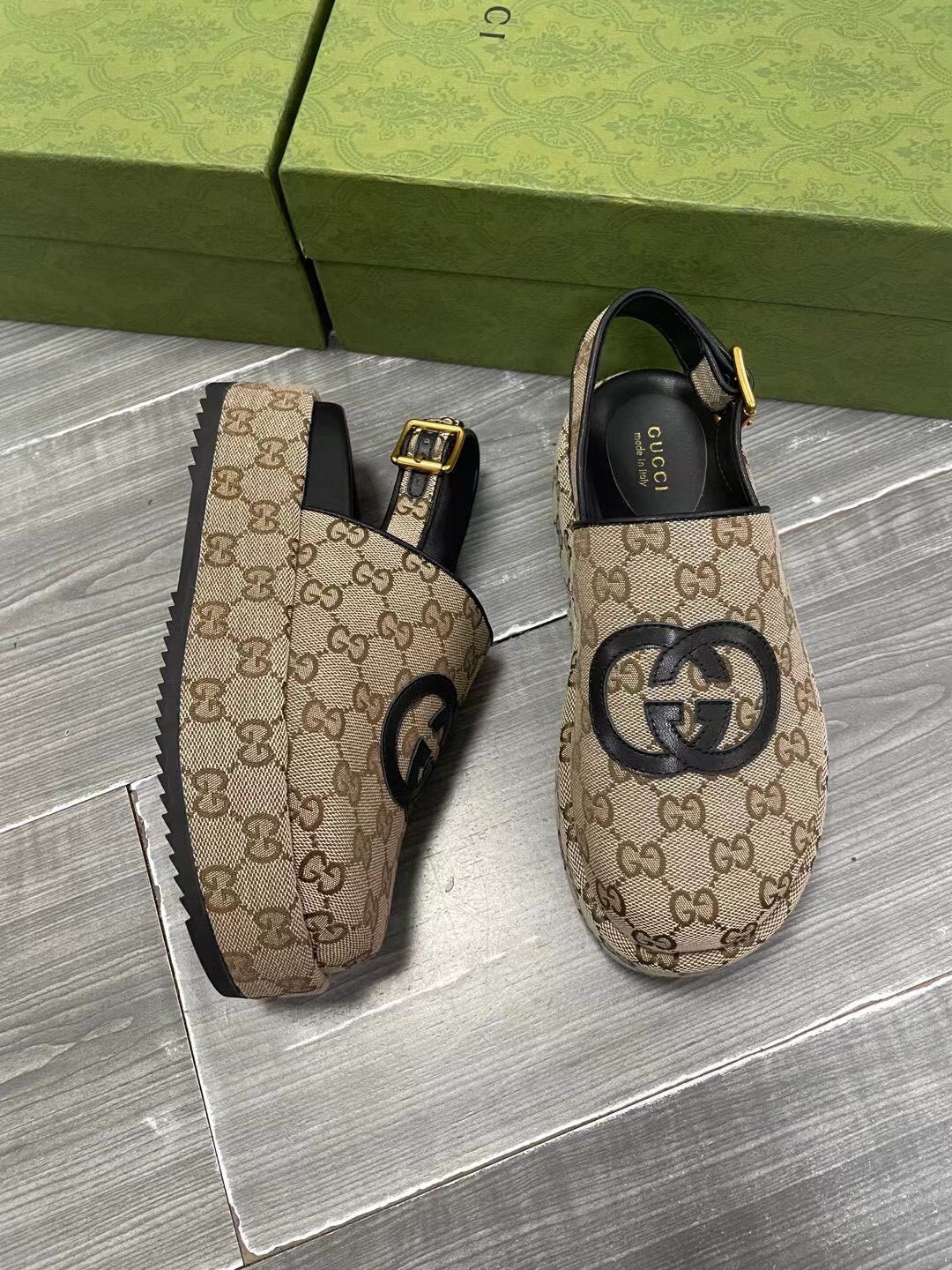 44$ GUCCI  Supreme SIZE 35-43 42135034041 JDS178 gallery