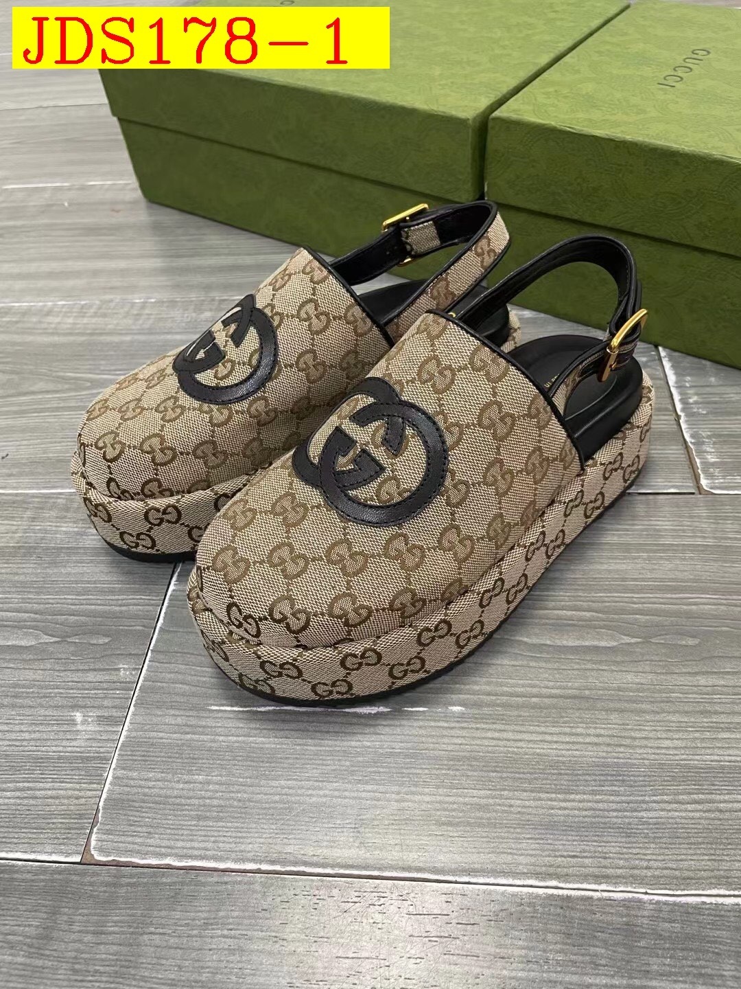 44$ GUCCI  Supreme SIZE 35-43 42135034041 JDS178 gallery