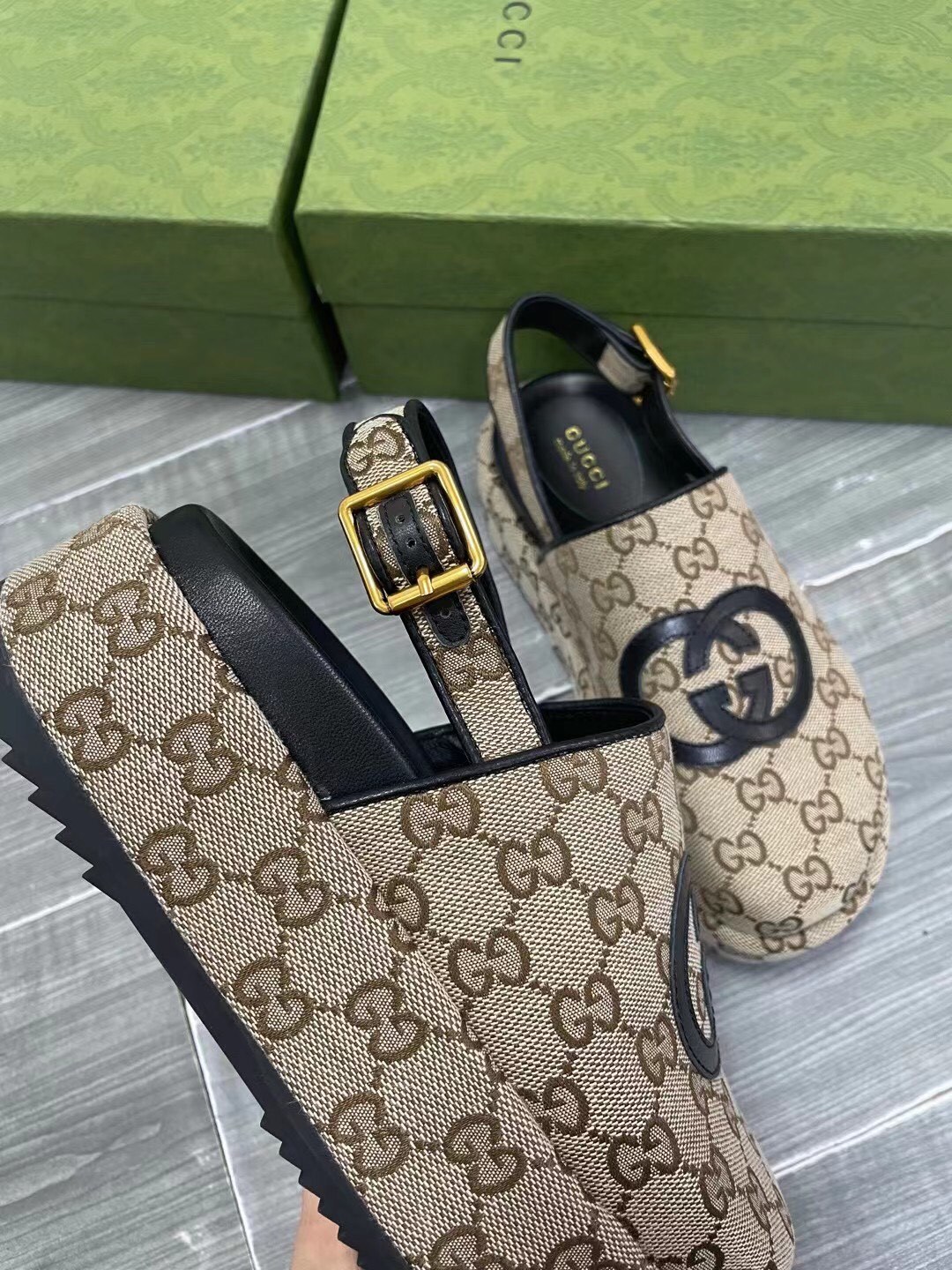 44$ GUCCI  Supreme SIZE 35-43 42135034041 JDS178 gallery