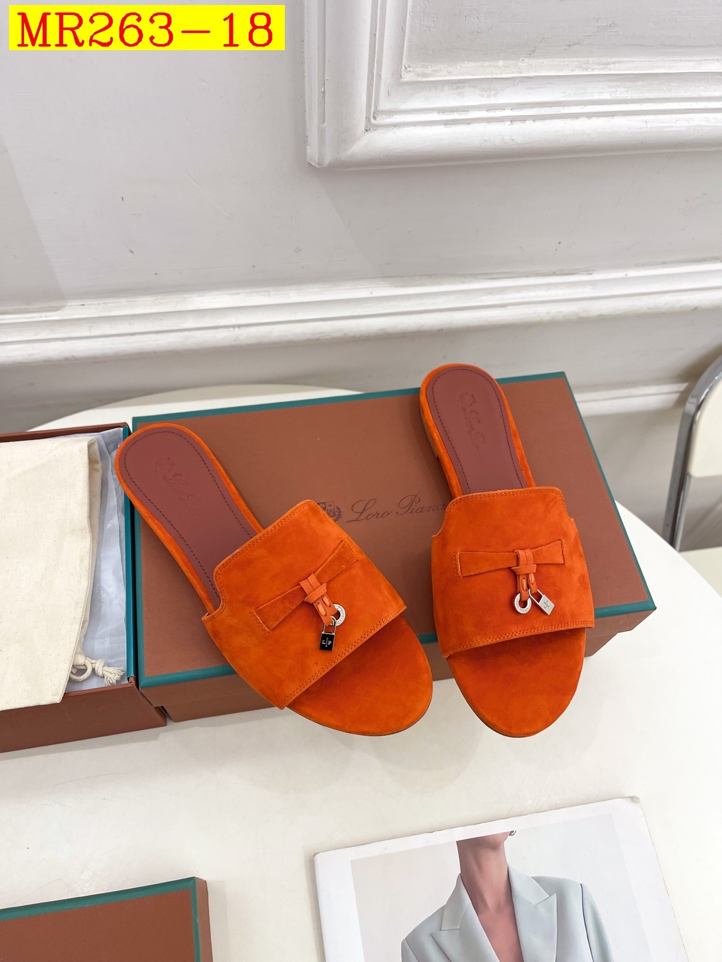 44$ Loro Piana Summer Charms size 35-42 722190 MR263 gallery