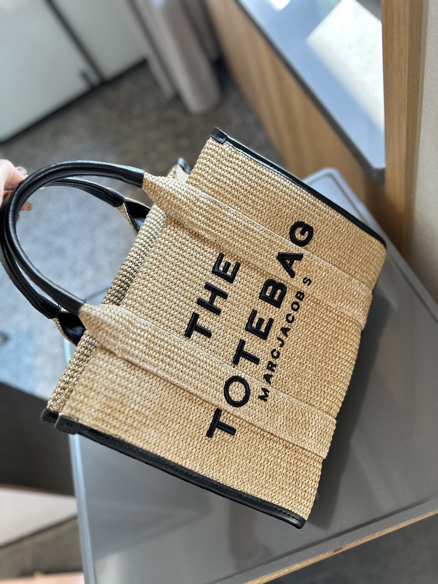 44$ MARC JACOBS- the traveler tote bag size 33x27cm 723020 BF12 gallery