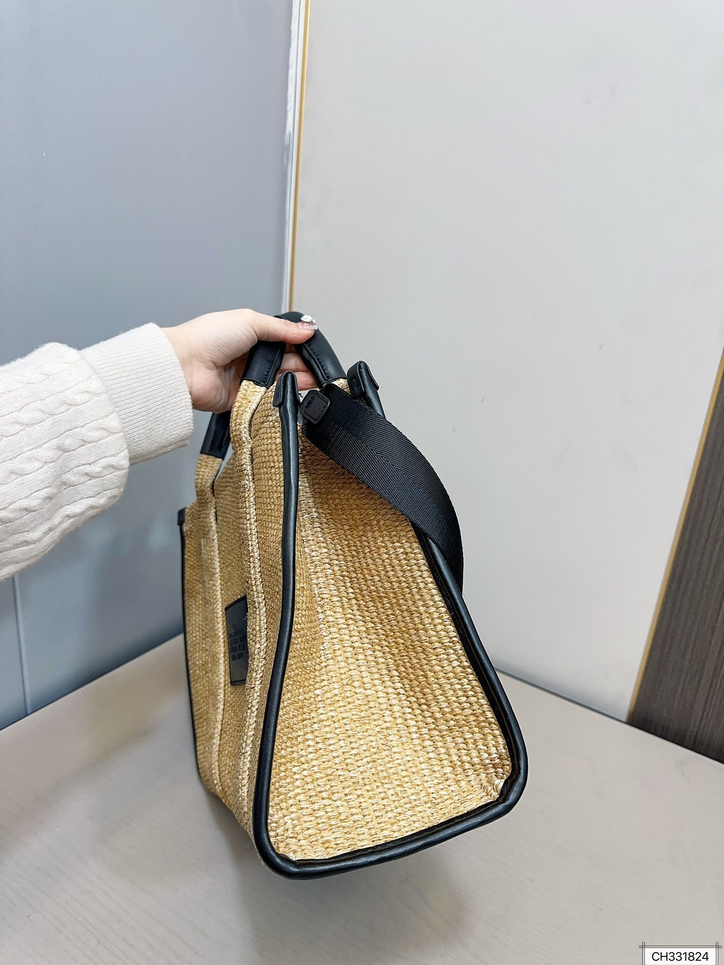 44$ MARC JACOBS- the traveler tote bag size 33x27cm 723020 BF12 gallery