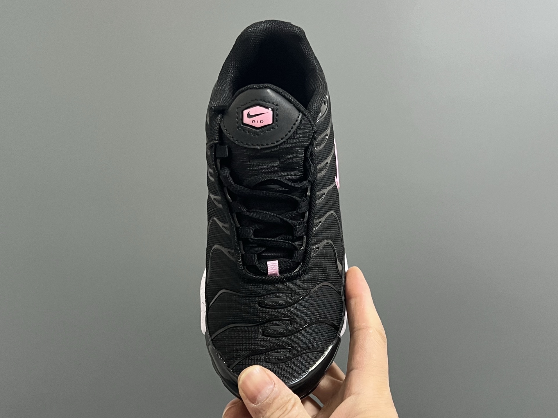 44$ Nike AIR MAX plus for kids size 28-35 528420 CDT220 gallery