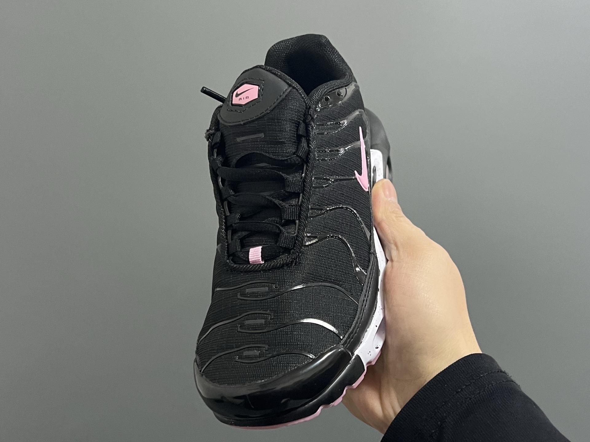 44$ Nike AIR MAX plus for kids size 28-35 528420 CDT220 gallery