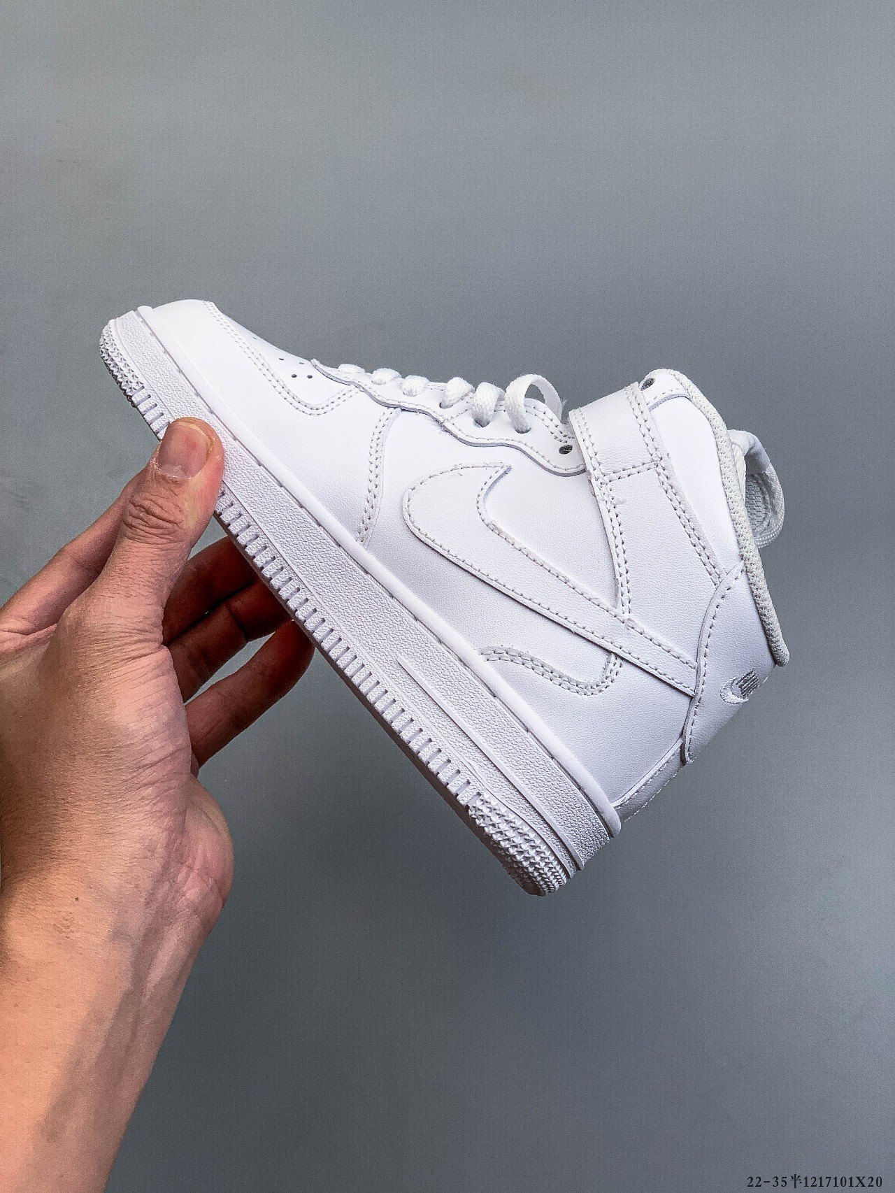 44$ Nike Air Force 1 Mid for kids Size 22-35 221000 QT1670 gallery
