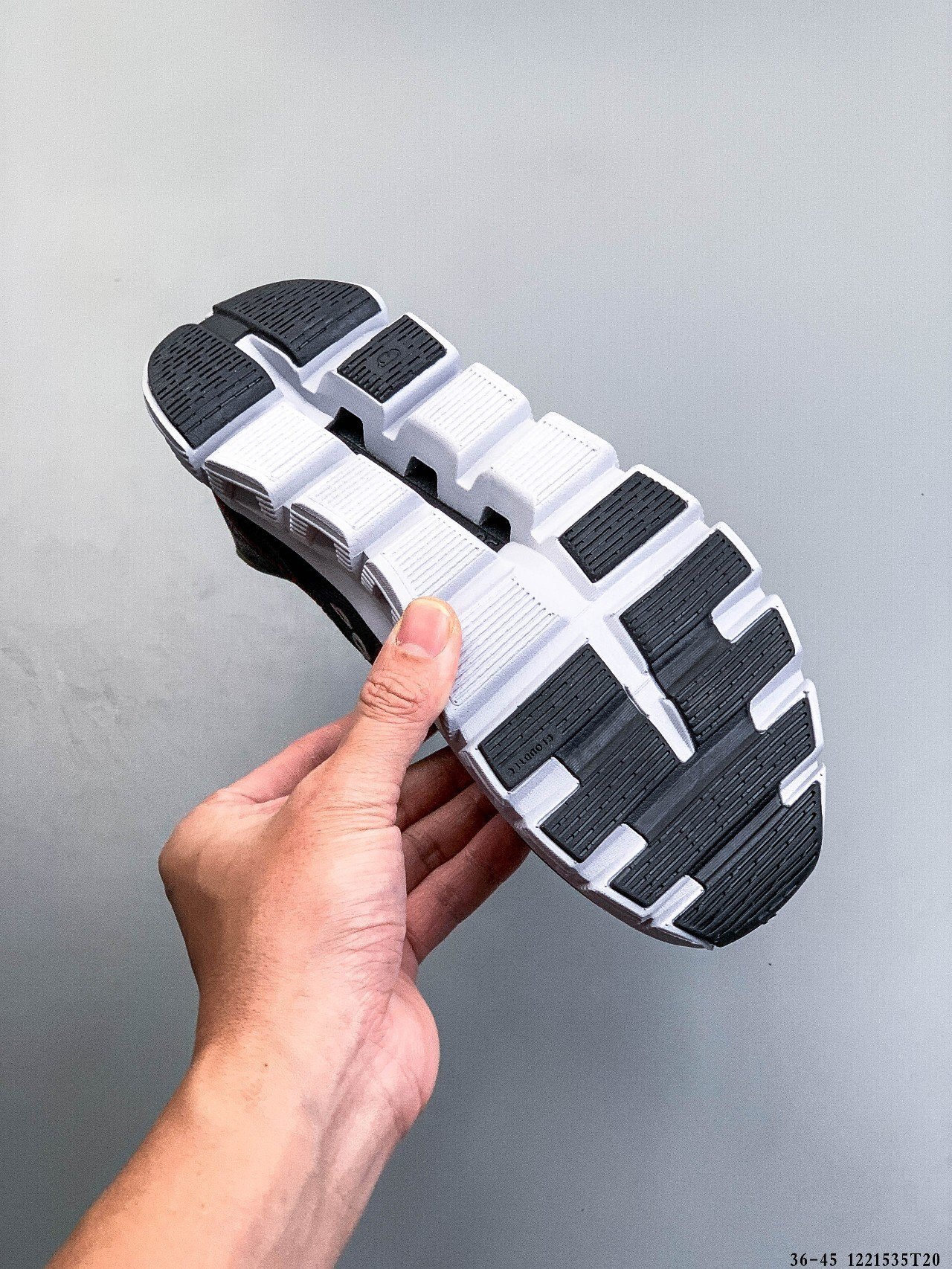 44$ On Cloud 6 Coast 2025 Size 36-45 222030 QE96 gallery