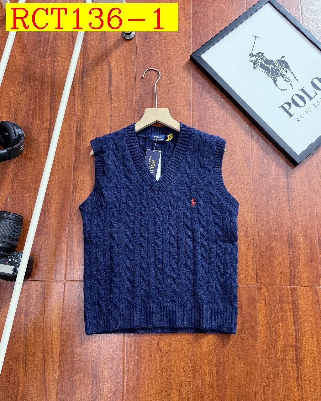 44$ Ralph Lauren V size M-L 615850 RCT136 gallery