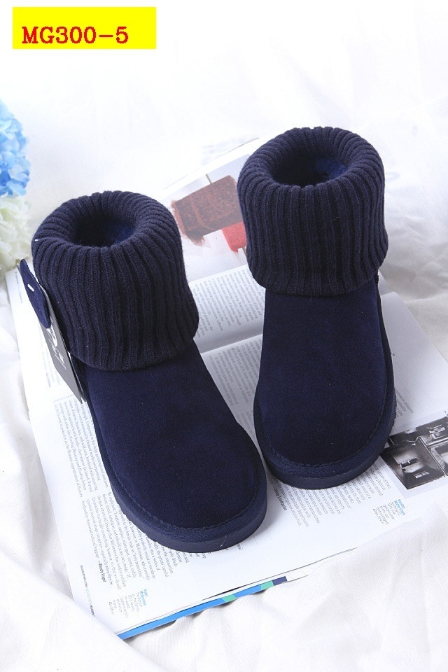 44$ UGG size 34-43 211790 MG300 gallery