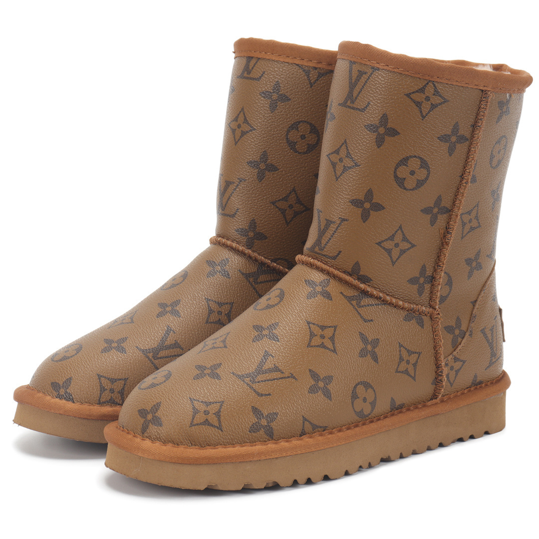 44$ UGG size 34-43 417740 MG308 gallery