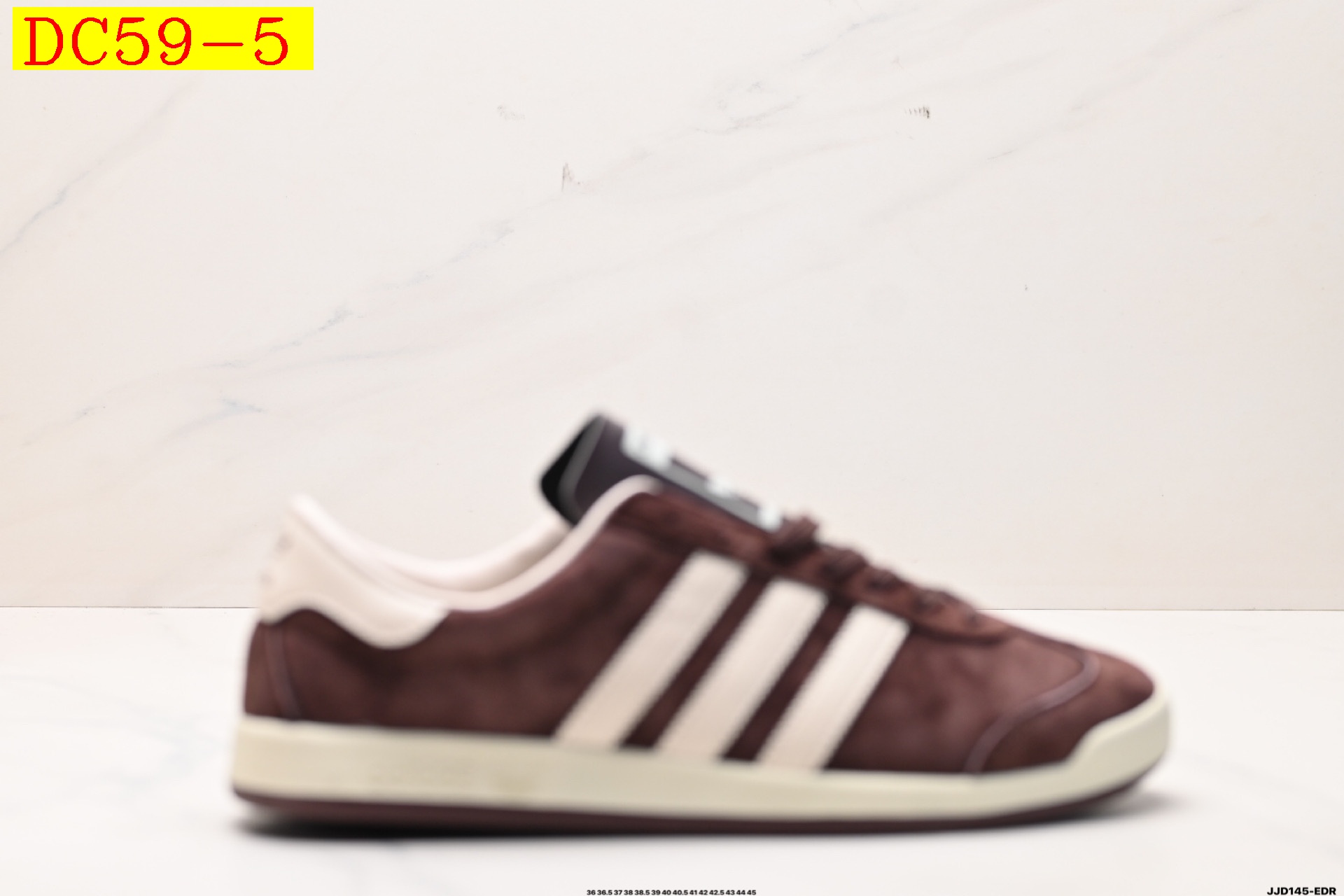 44$ dh Top Quality Adidas originals JAVA Half size 36-45 92625034140 DC59 gallery