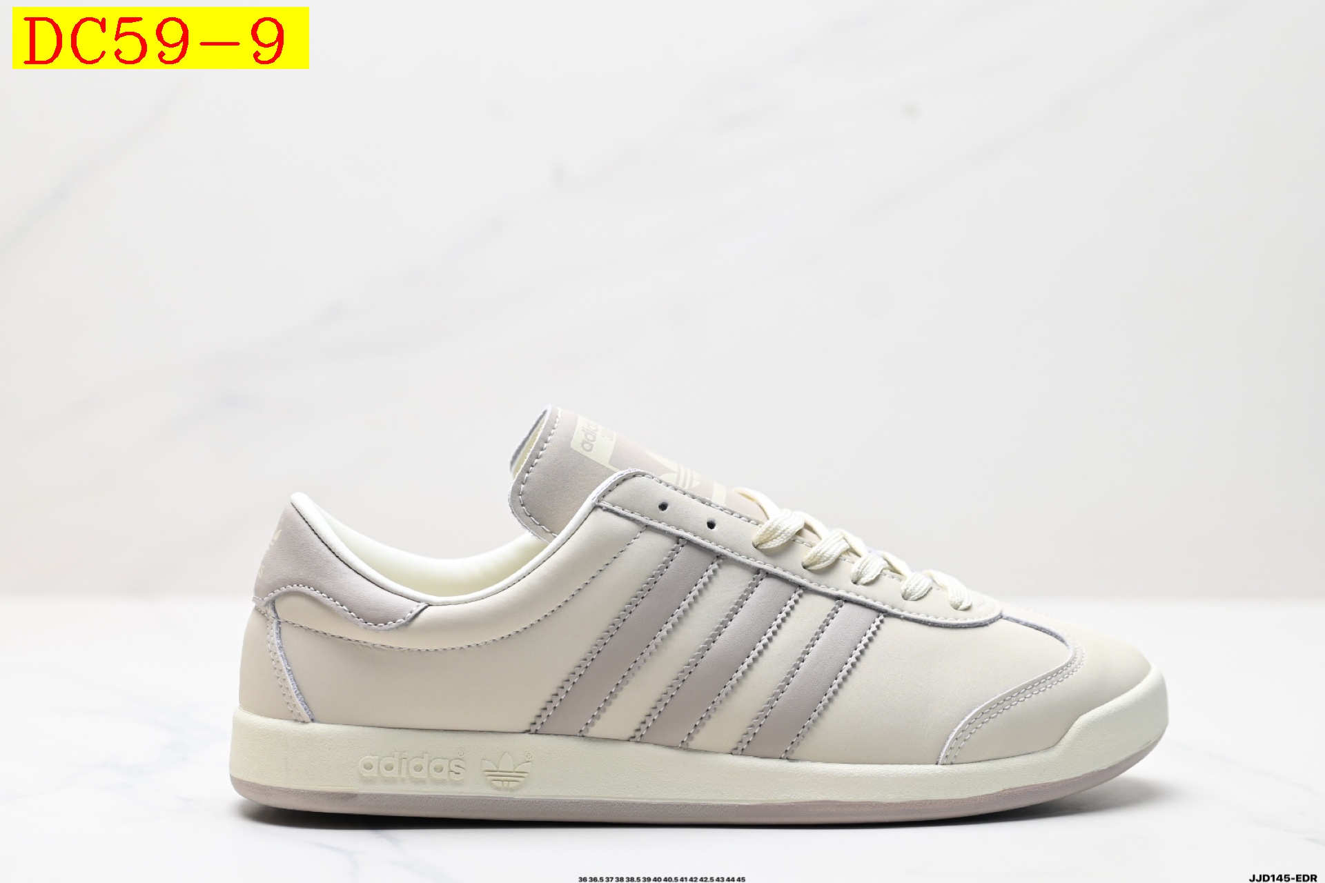 44$ dh Top Quality Adidas originals JAVA Half size 36-45 92625034140 DC59 gallery
