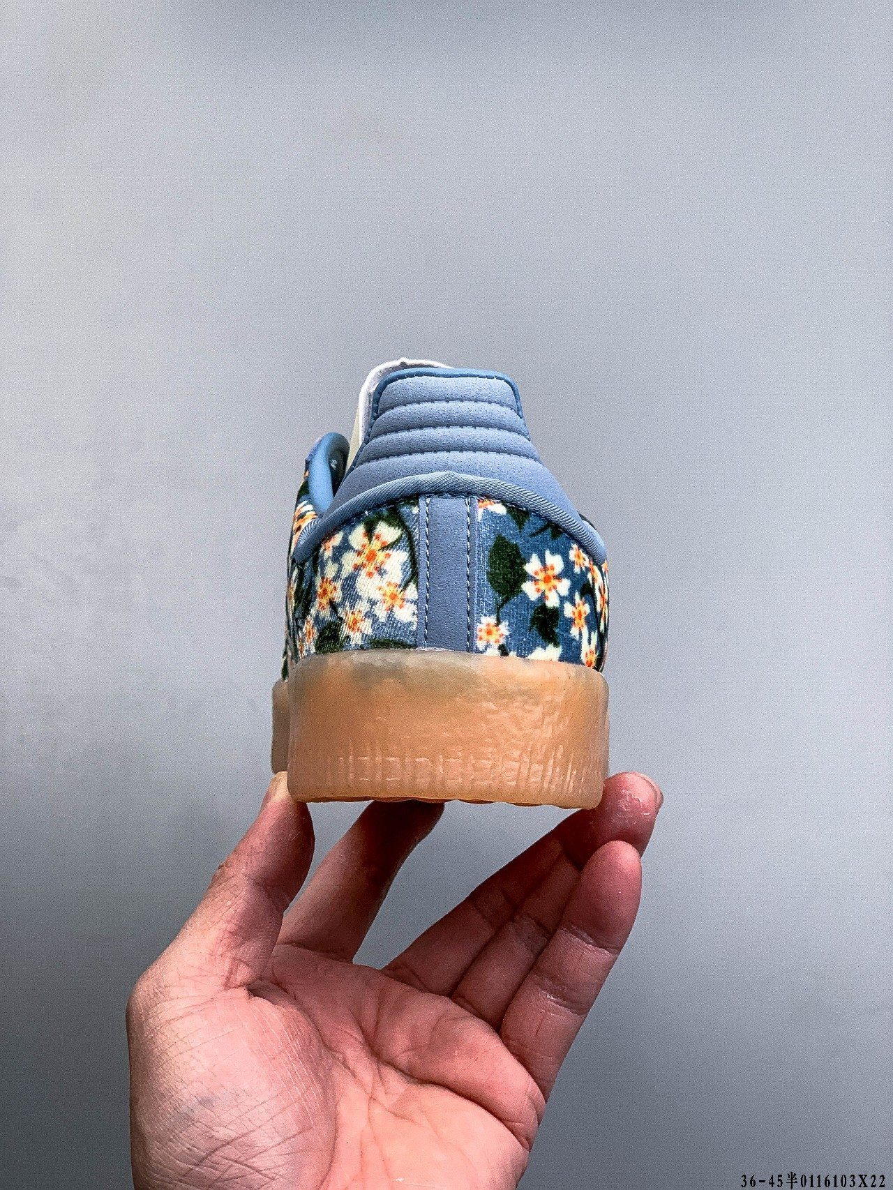 45$ Adidas Originals SAMBAE W size 36-40 half 629230 QE152 gallery
