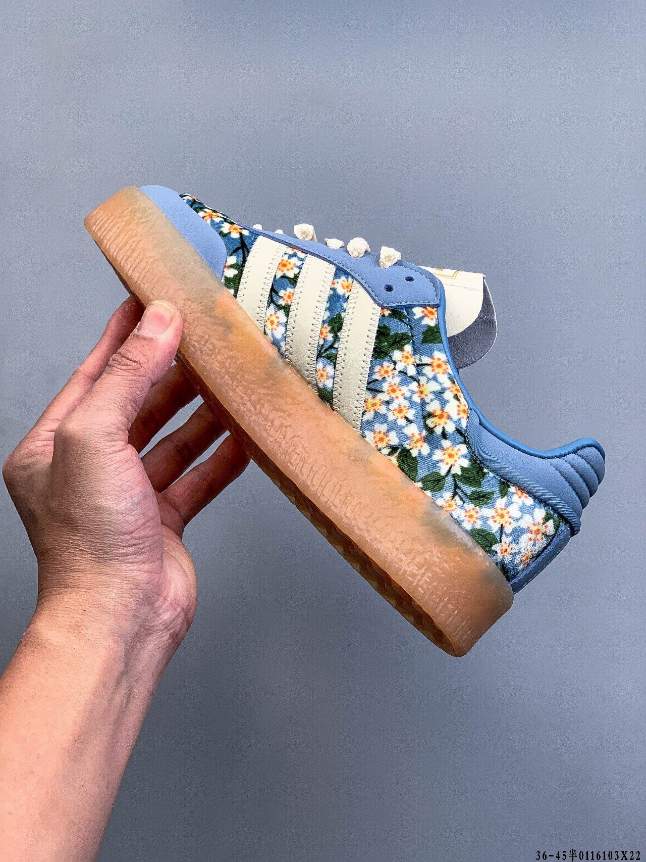 45$ Adidas Originals SAMBAE W size 36-40 half 629230 QE152 gallery