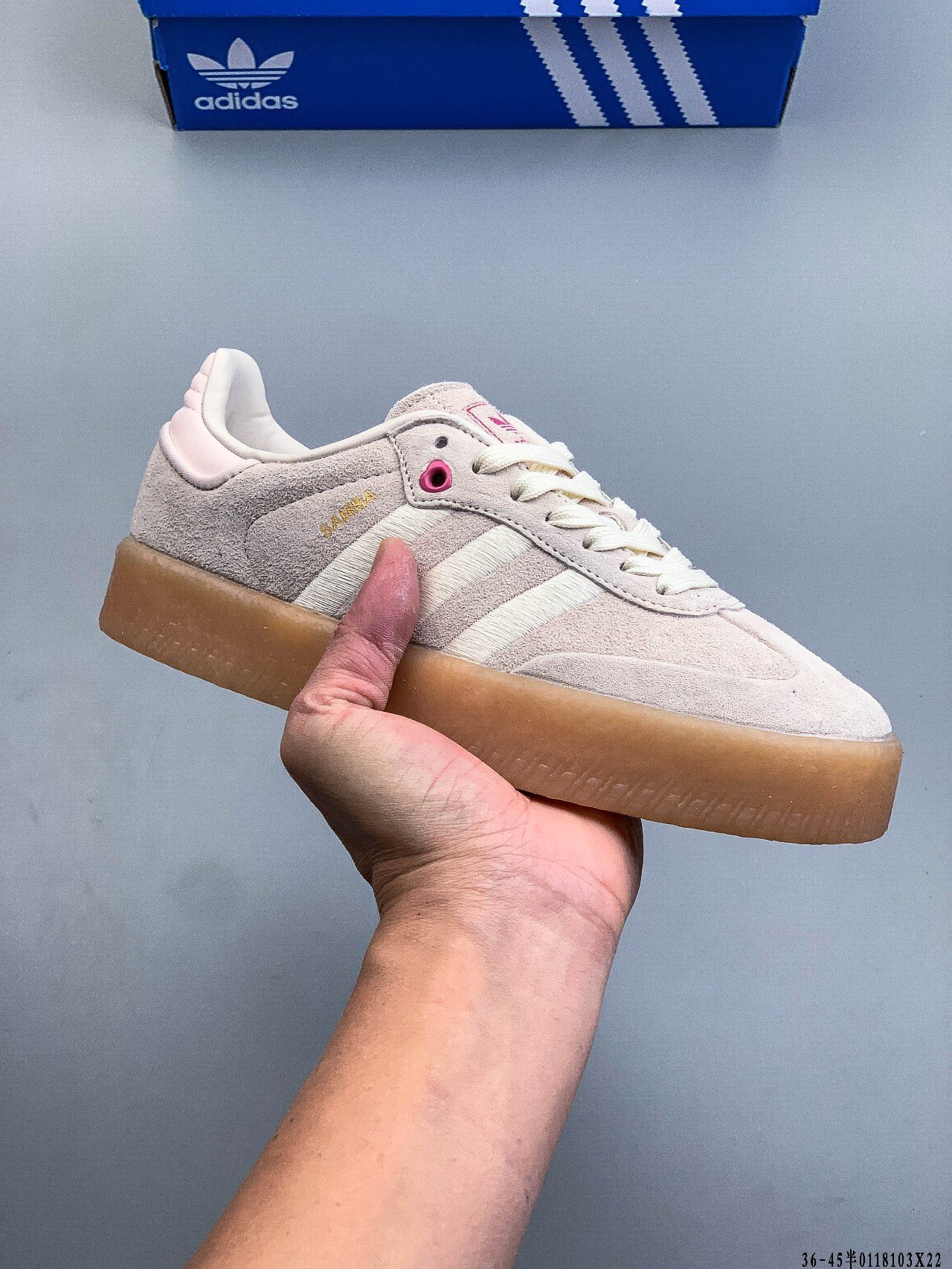 45$ Adidas Originals SAMBAE W size 36-40 half 629230 QE152 gallery