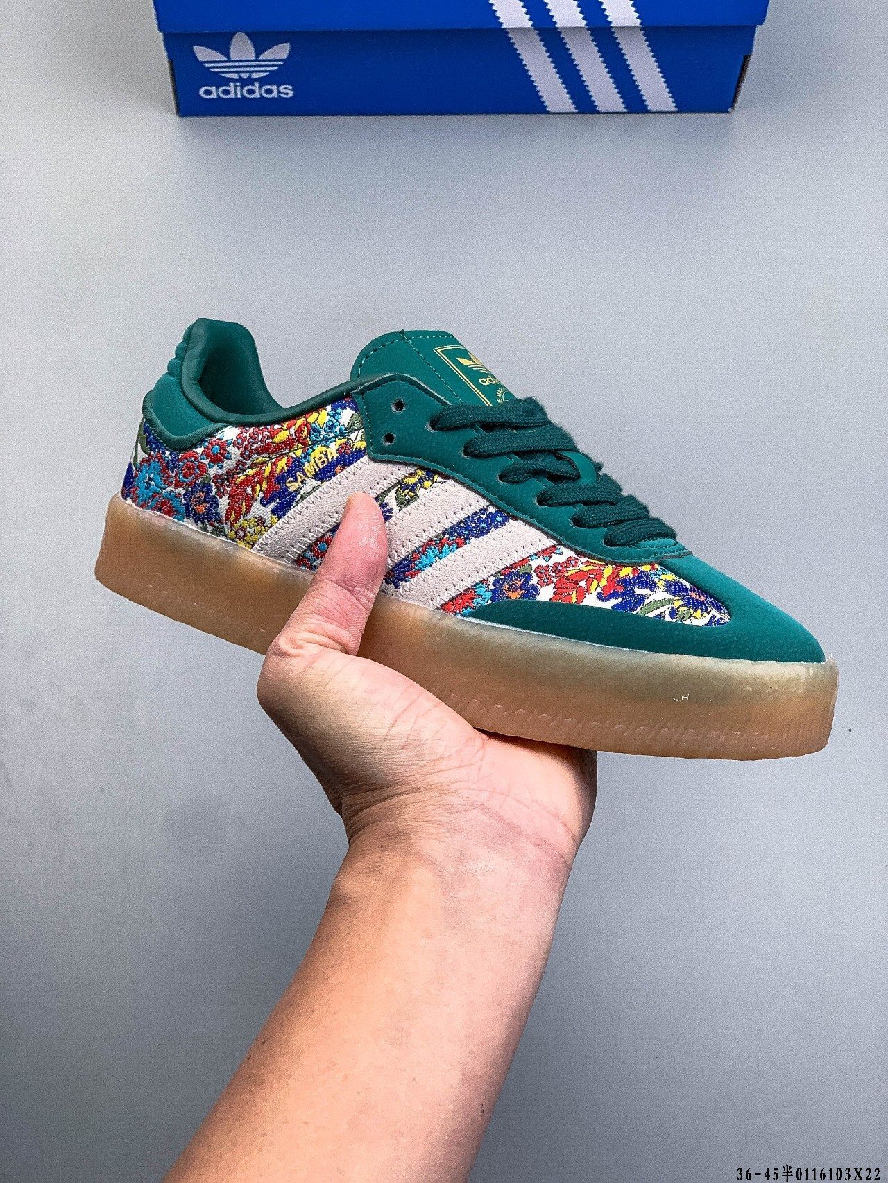 45$ Adidas Originals SAMBAE W size 36-40 half 629230 QE152 gallery