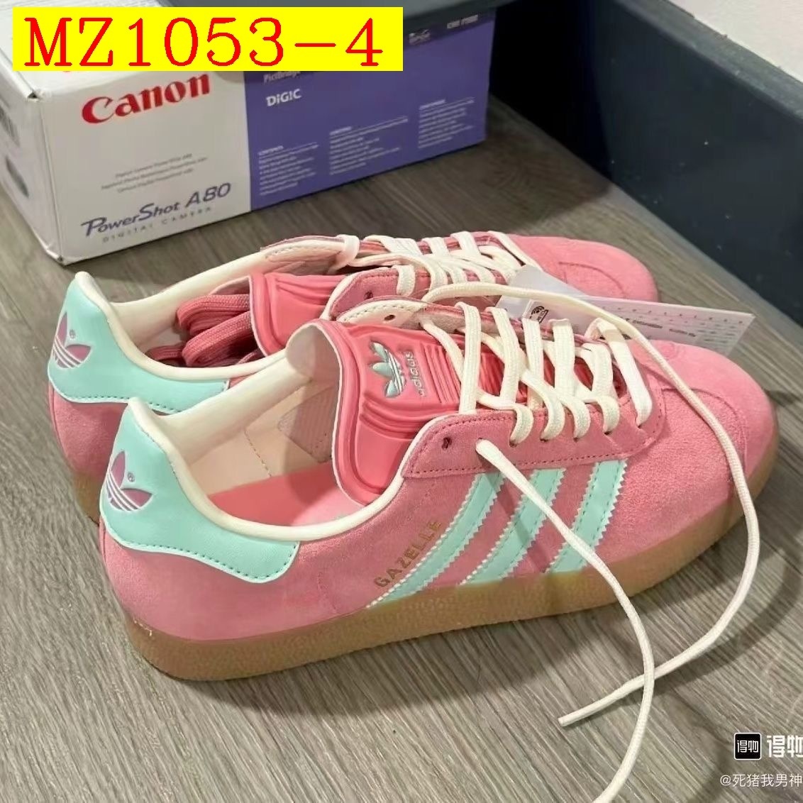 45$ Adidas Samba Size 36-45 half 925290 MZ1053 gallery