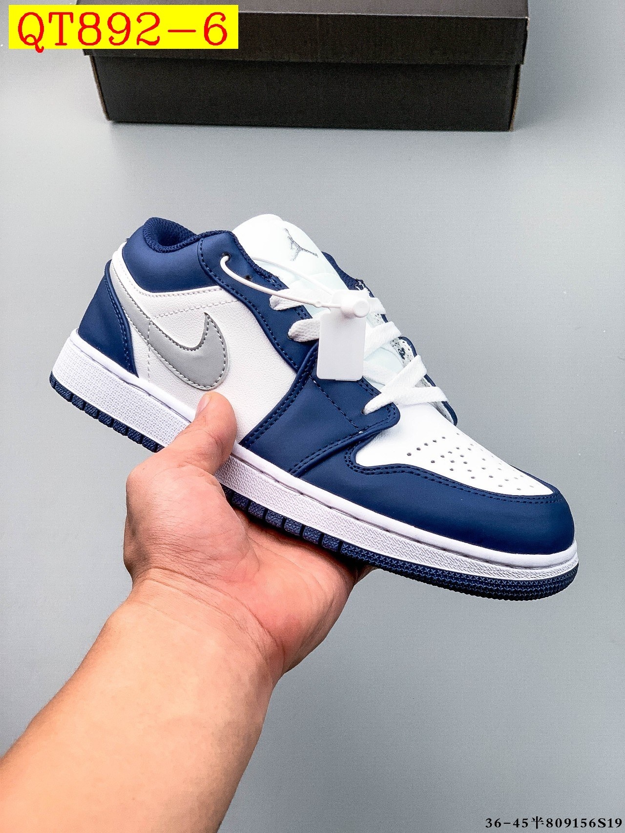 45$ NIKE AIR JORDAN LOW 1 size 36-45 half 616940 QT892 gallery