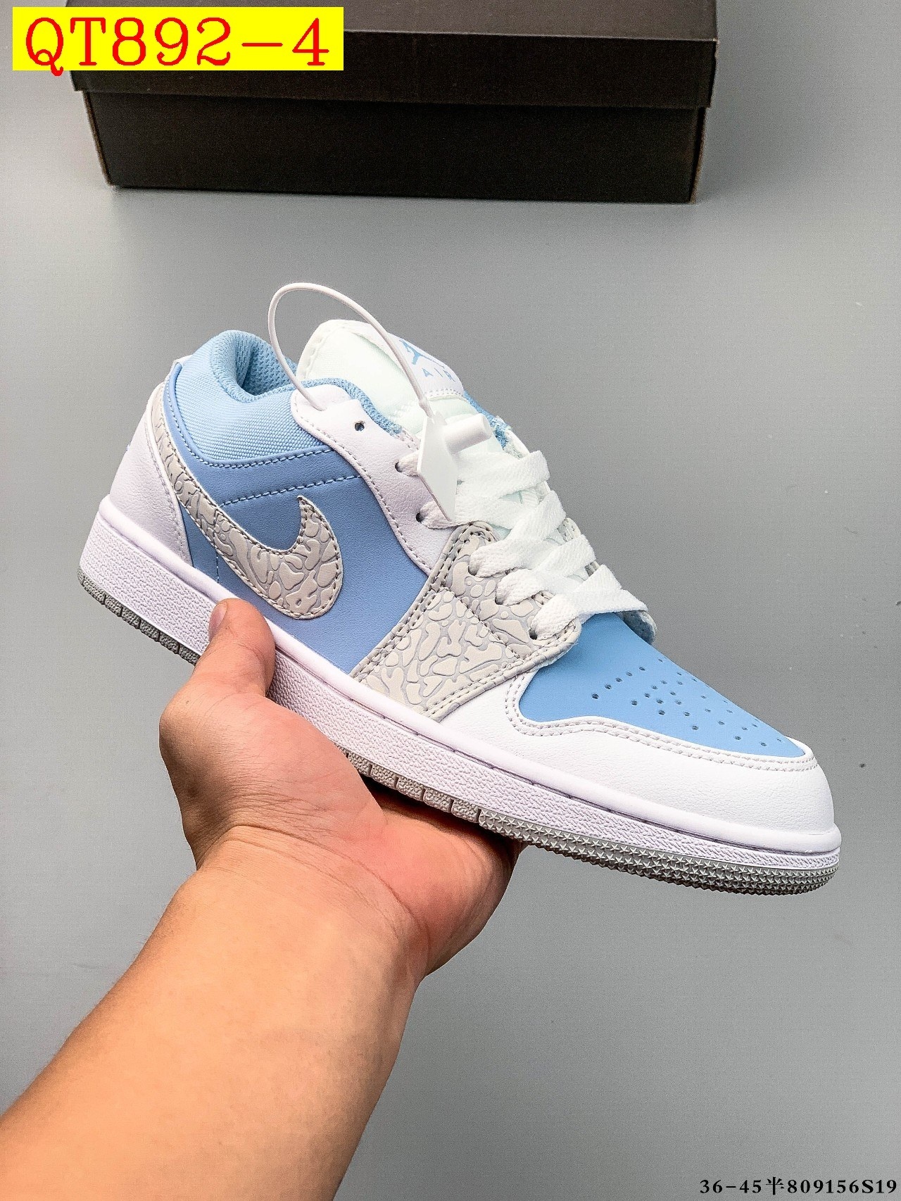 45$ NIKE AIR JORDAN LOW 1 size 36-45 half 616940 QT892 gallery