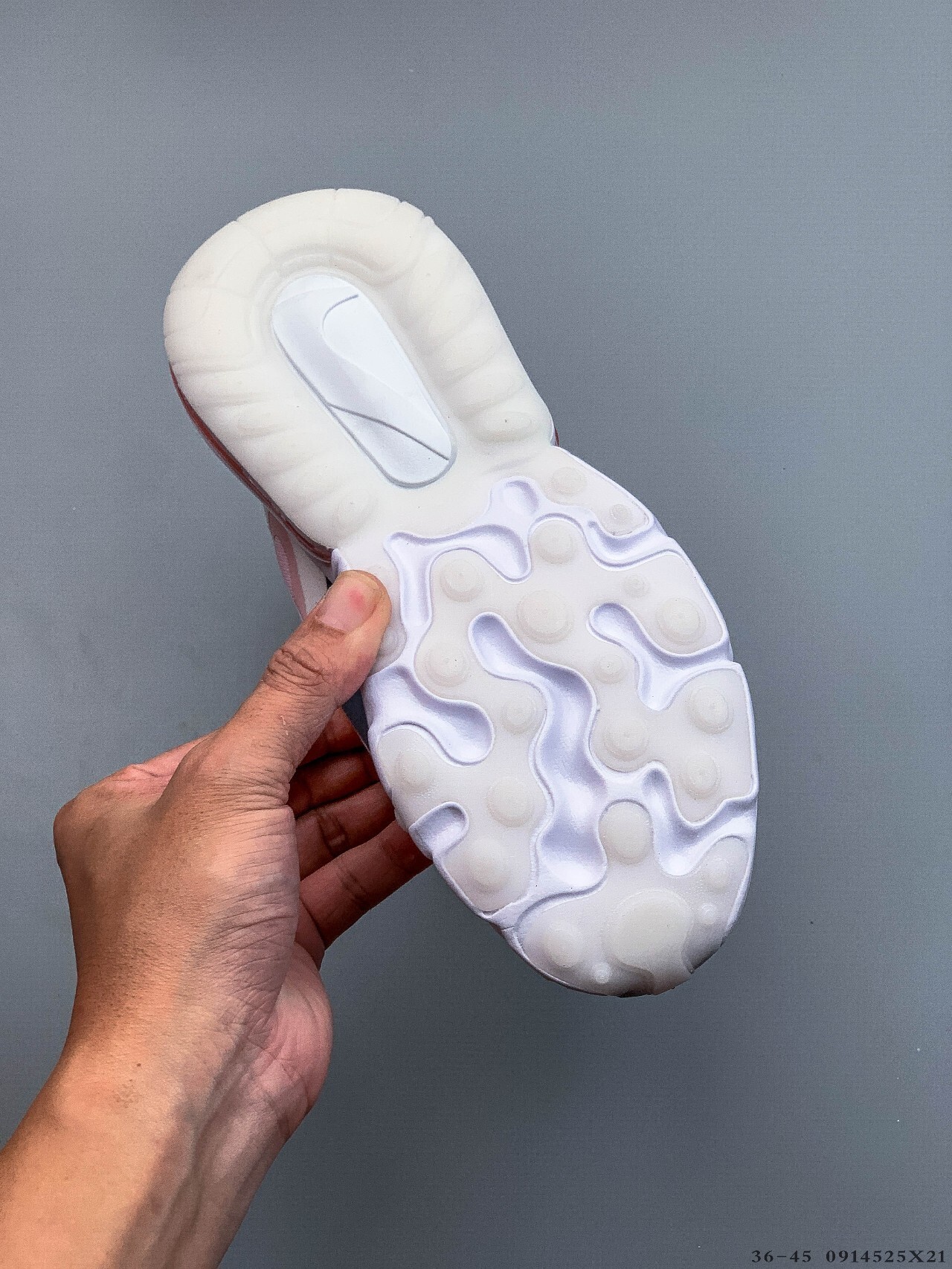 45$ NiKe Air Max 270 React Size 36-45 424170 QT1214 gallery