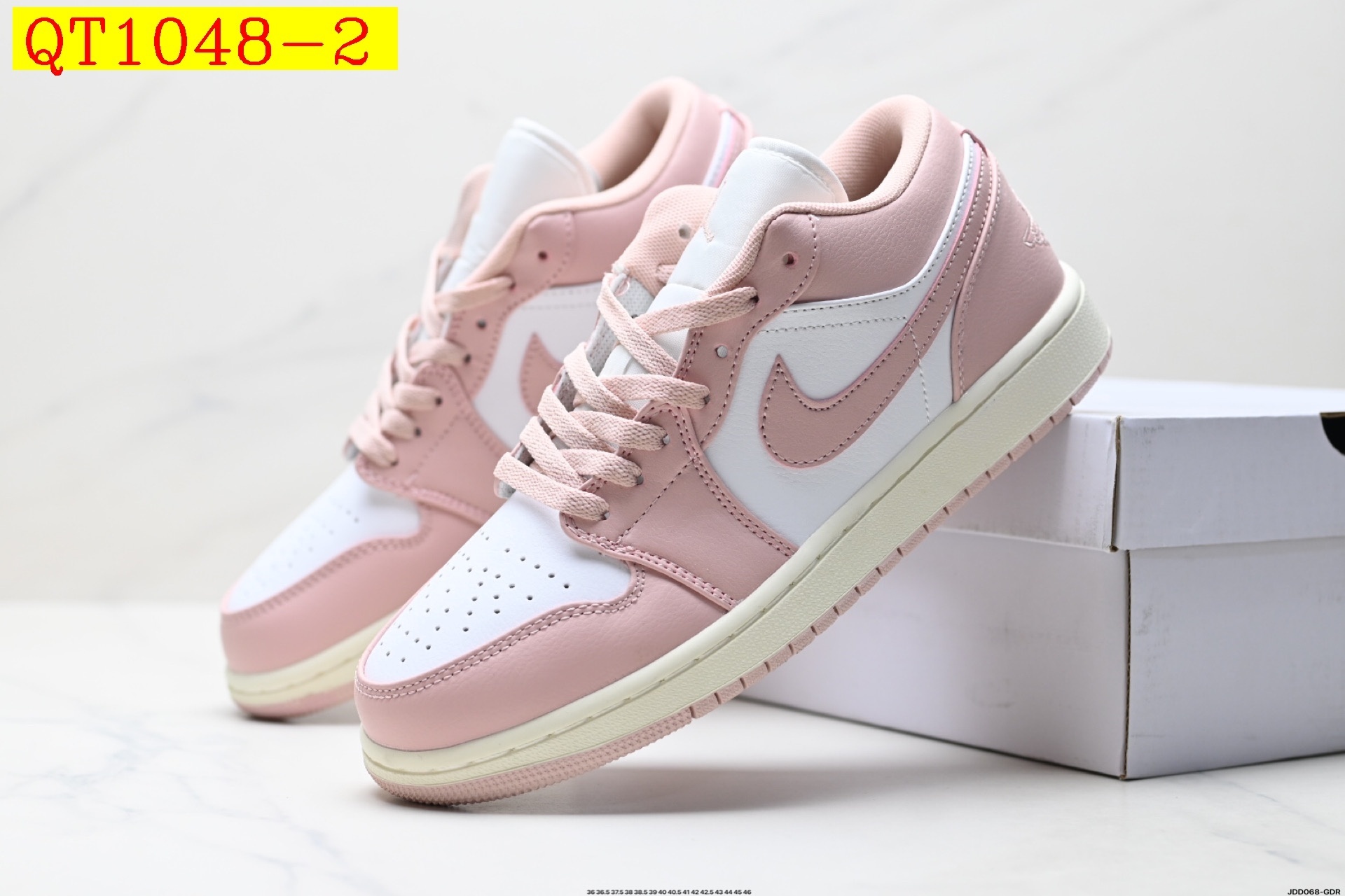 45$ Nike Air Jordan 1 Low Size 36-45 half 127090 QT1048 gallery