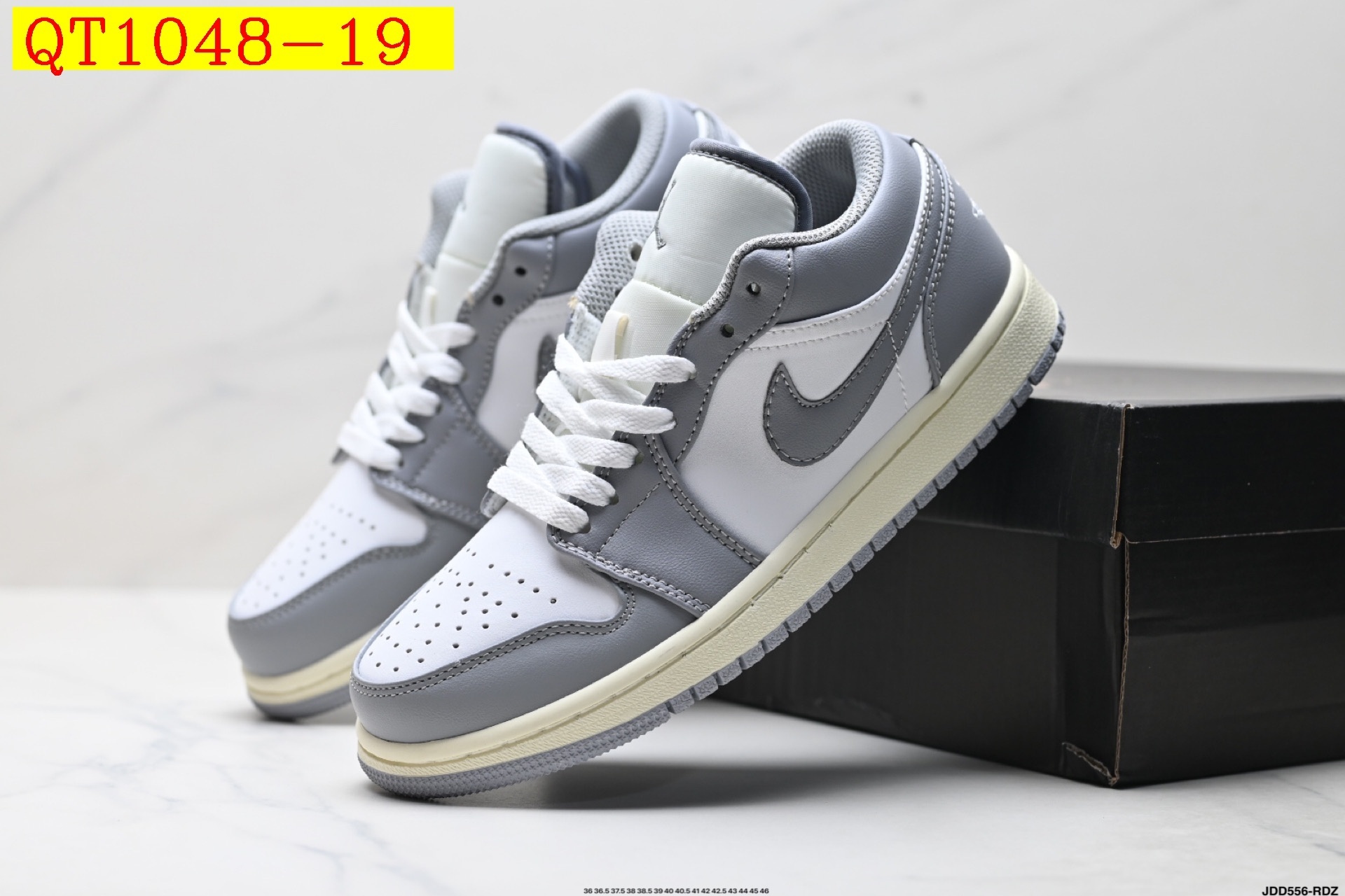 45$ Nike Air Jordan 1 Low Size 36-45 half 127090 QT1048 gallery