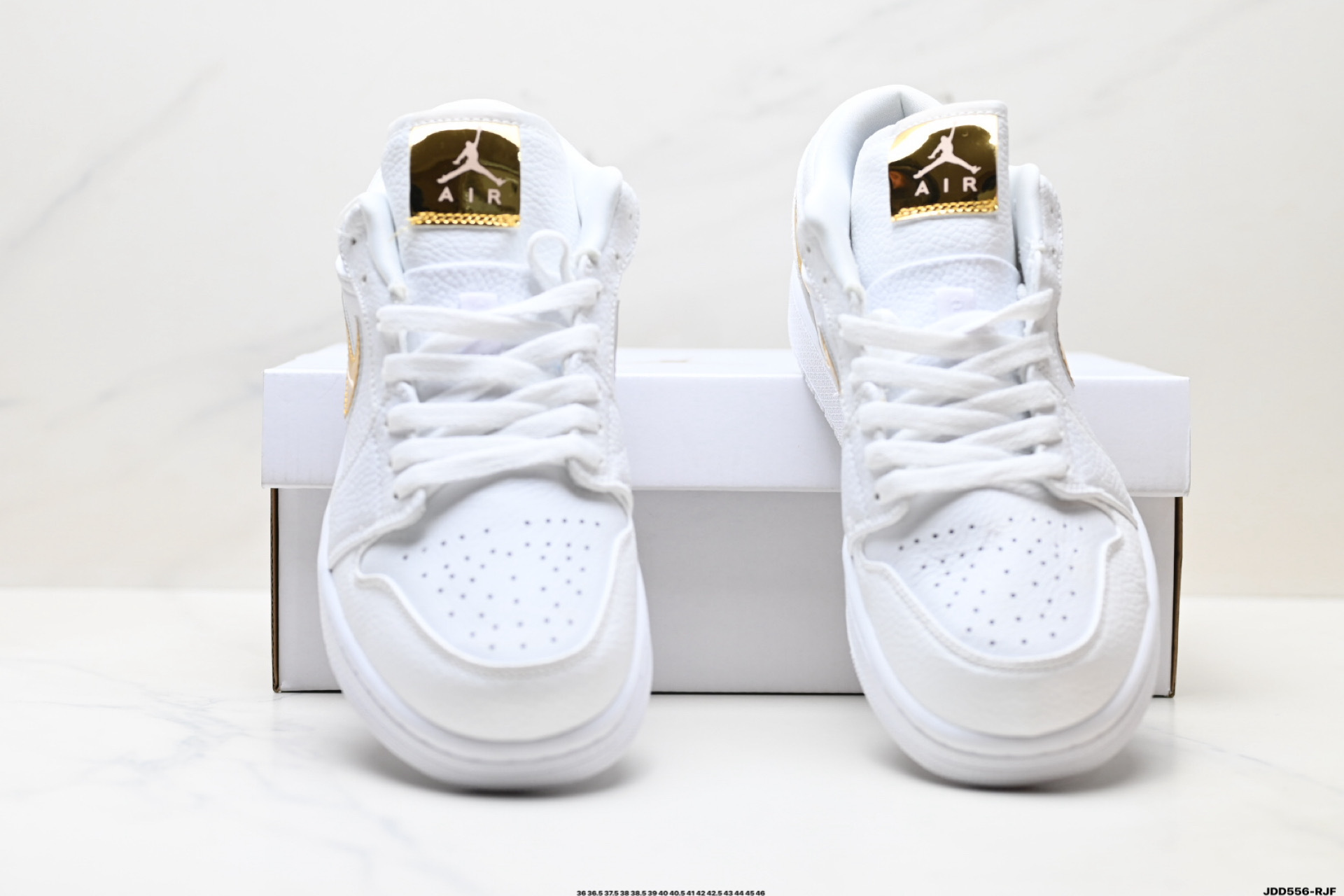 45$ Nike Air Jordan 1 Low Size 36-45 half 127090 QT1048 gallery