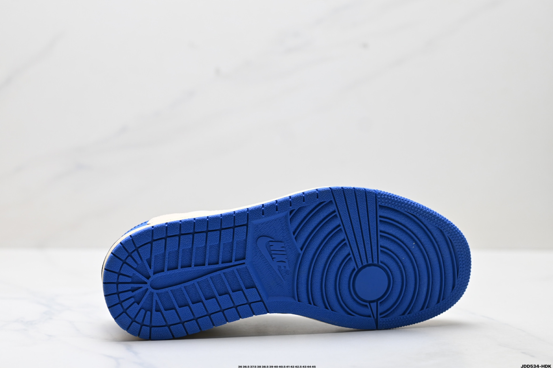 45$ Nike Air Jordan 1 Low Size 36-45 half 320020 QT1050 gallery