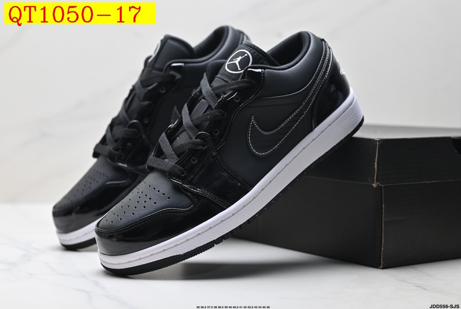 45$ Nike Air Jordan 1 Low Size 36-45 half 320020 QT1050 gallery