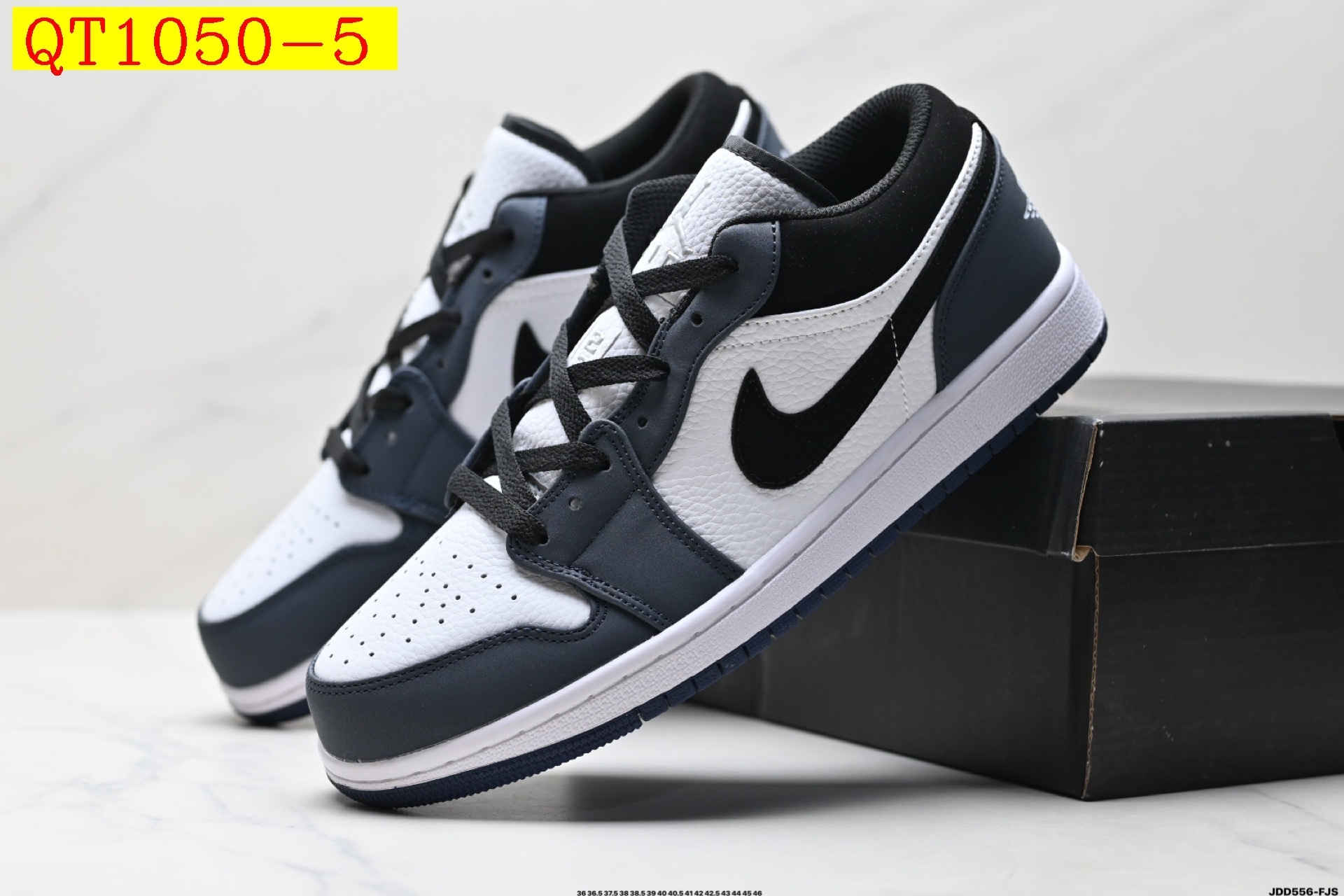 45$ Nike Air Jordan 1 Low Size 36-45 half 320020 QT1050 gallery
