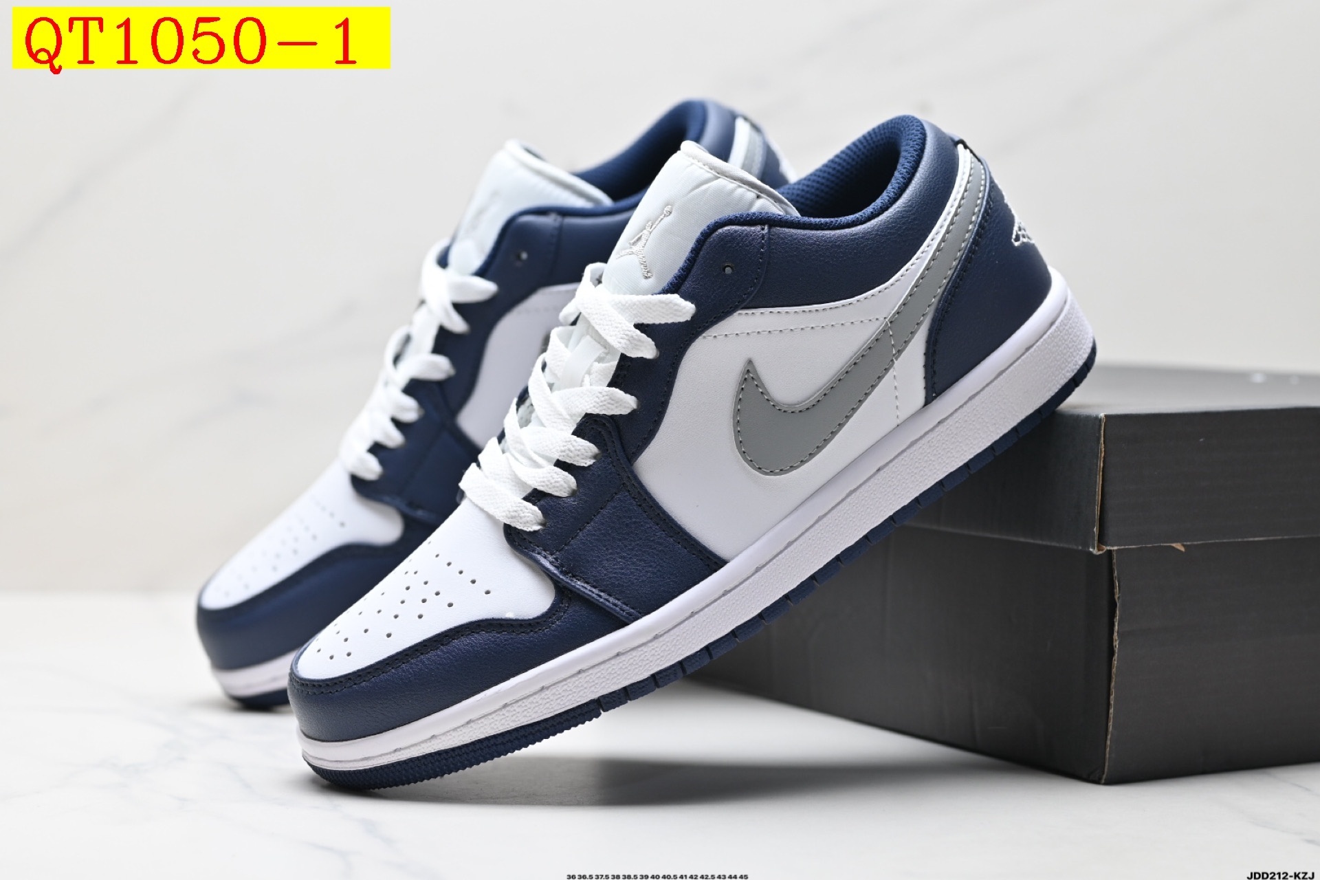 45$ Nike Air Jordan 1 Low Size 36-45 half 320020 QT1050 gallery