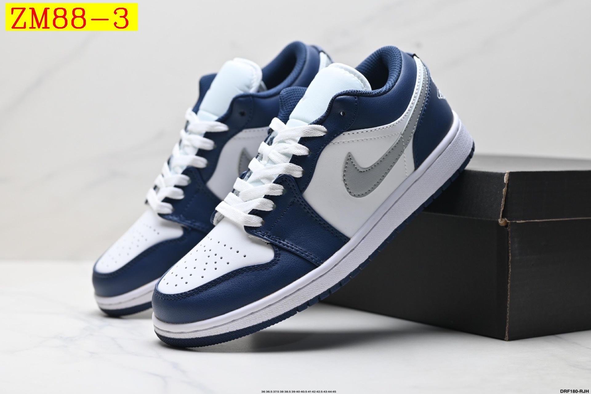 45$ Nike Air Jordan 1 Low Size 36-45 half 711950 ZM88 gallery