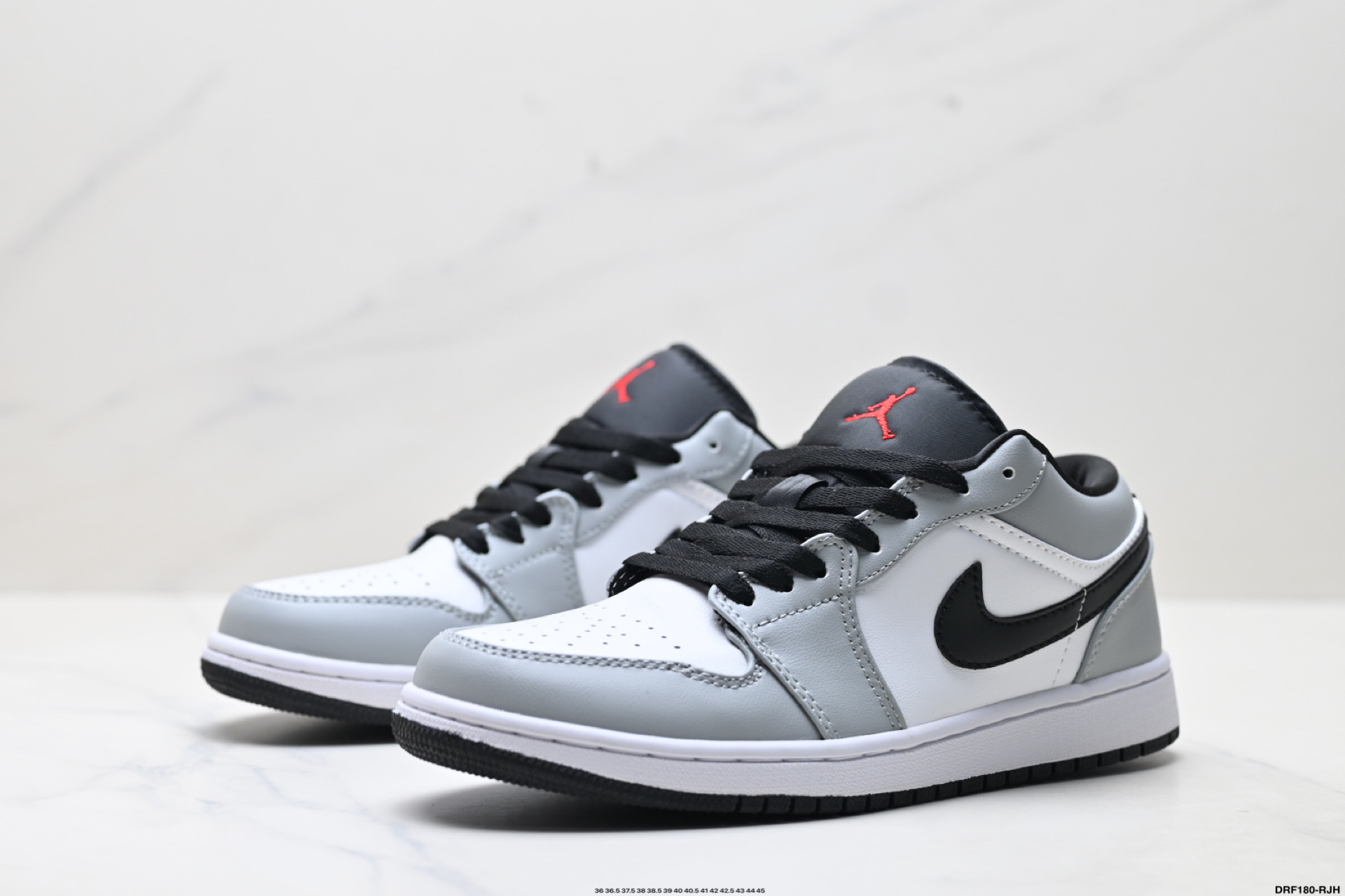 45$ Nike Air Jordan 1 Low Size 36-45 half 711950 ZM88 gallery