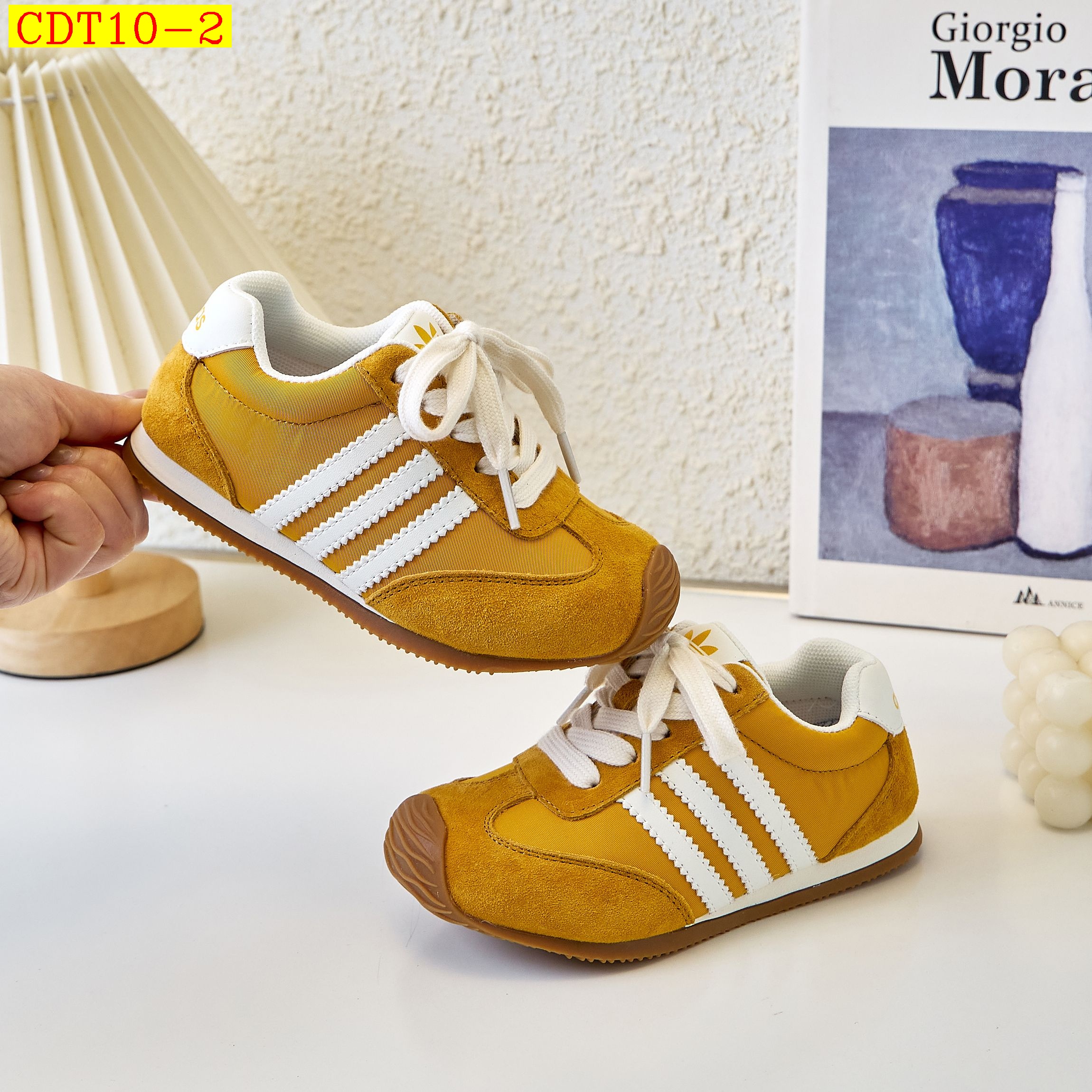 dh ADIDAS for kids size 26 37 62854034152 CDT10 gallery
