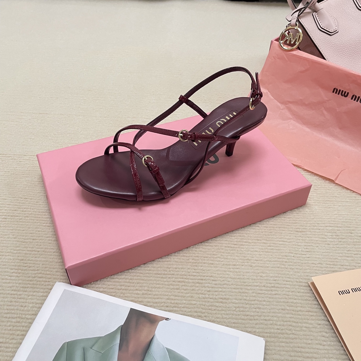 45$ dh Miu Miu 2025 size 34-41 42516034152 JDS720 gallery