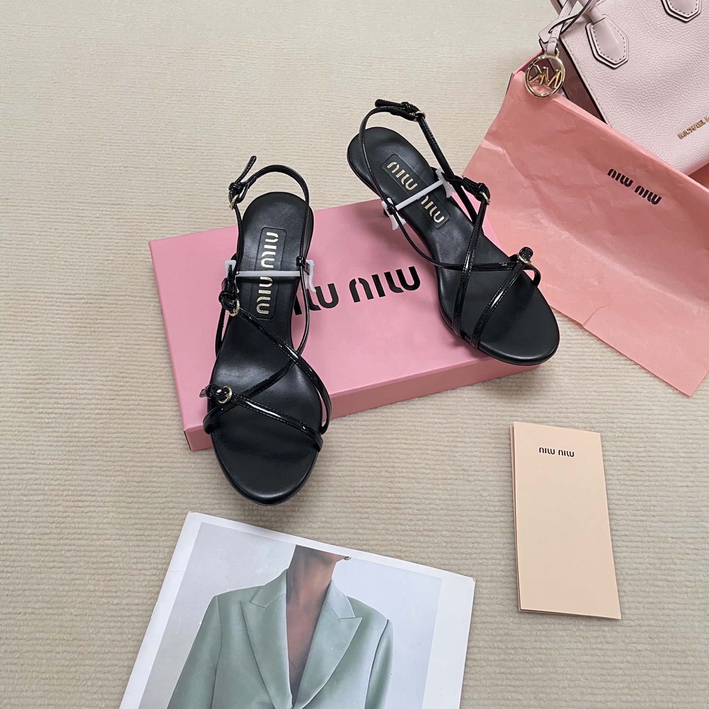 45$ dh Miu Miu 2025 size 34-41 42516034152 JDS720 gallery