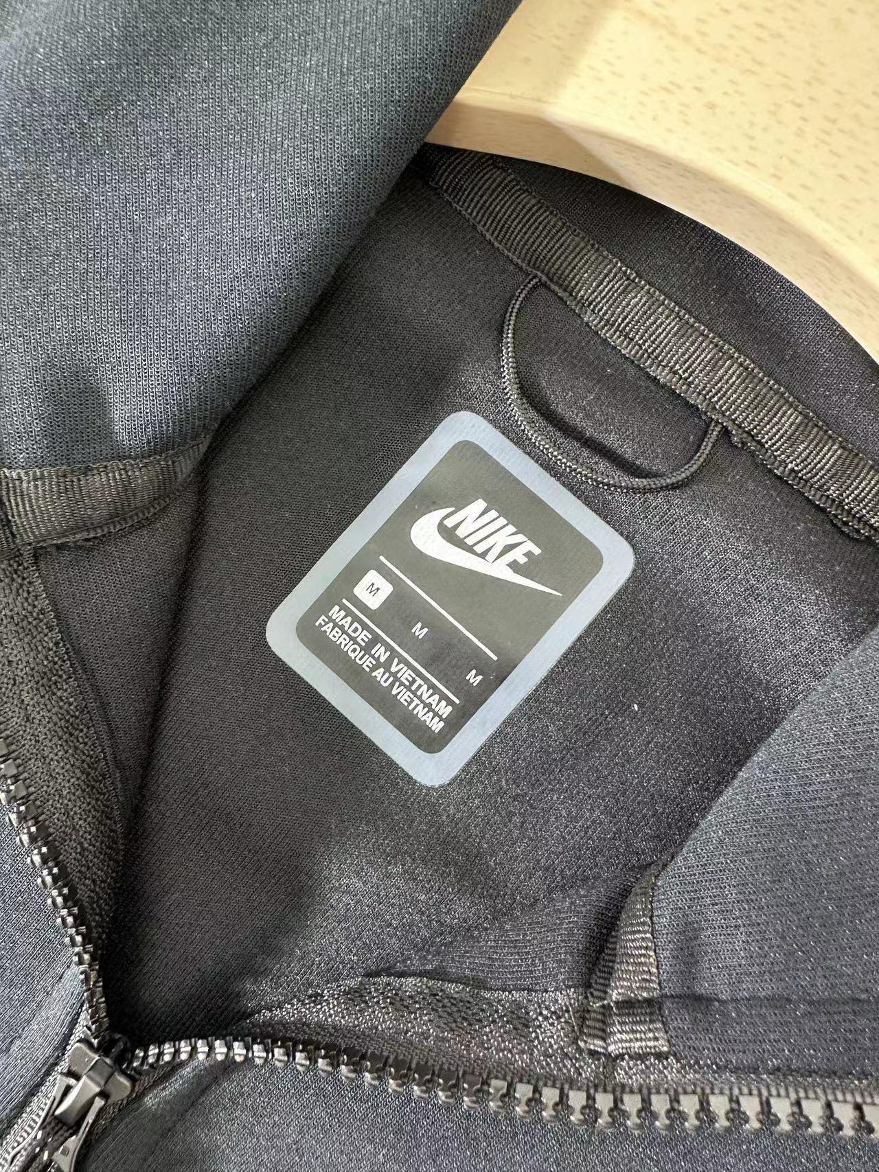 45$ dh NIKE Jacket size M-2XL 52401034157 DA116 gallery