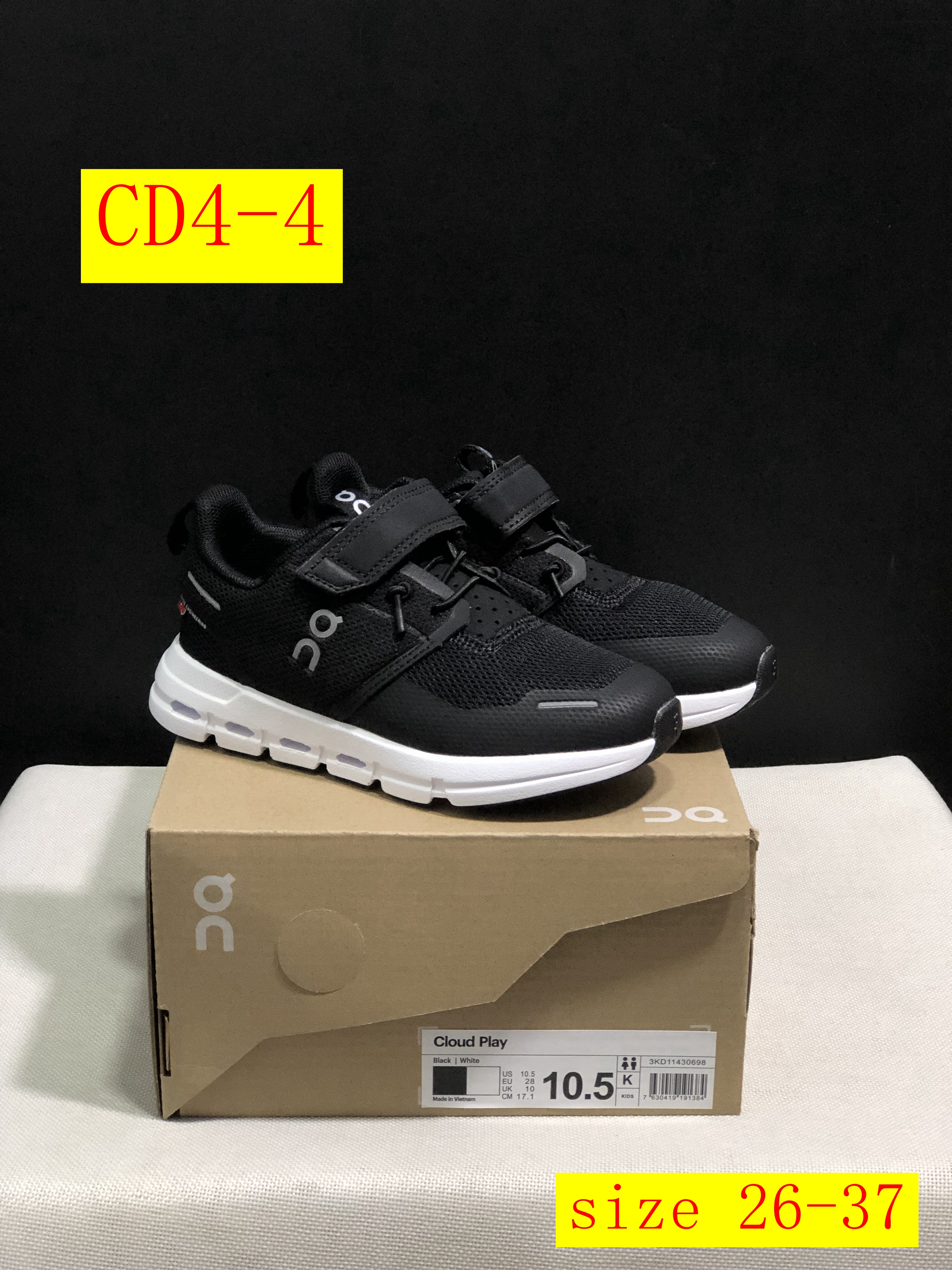 45$ dh ON cloud kids size 26-37 CD4 gallery