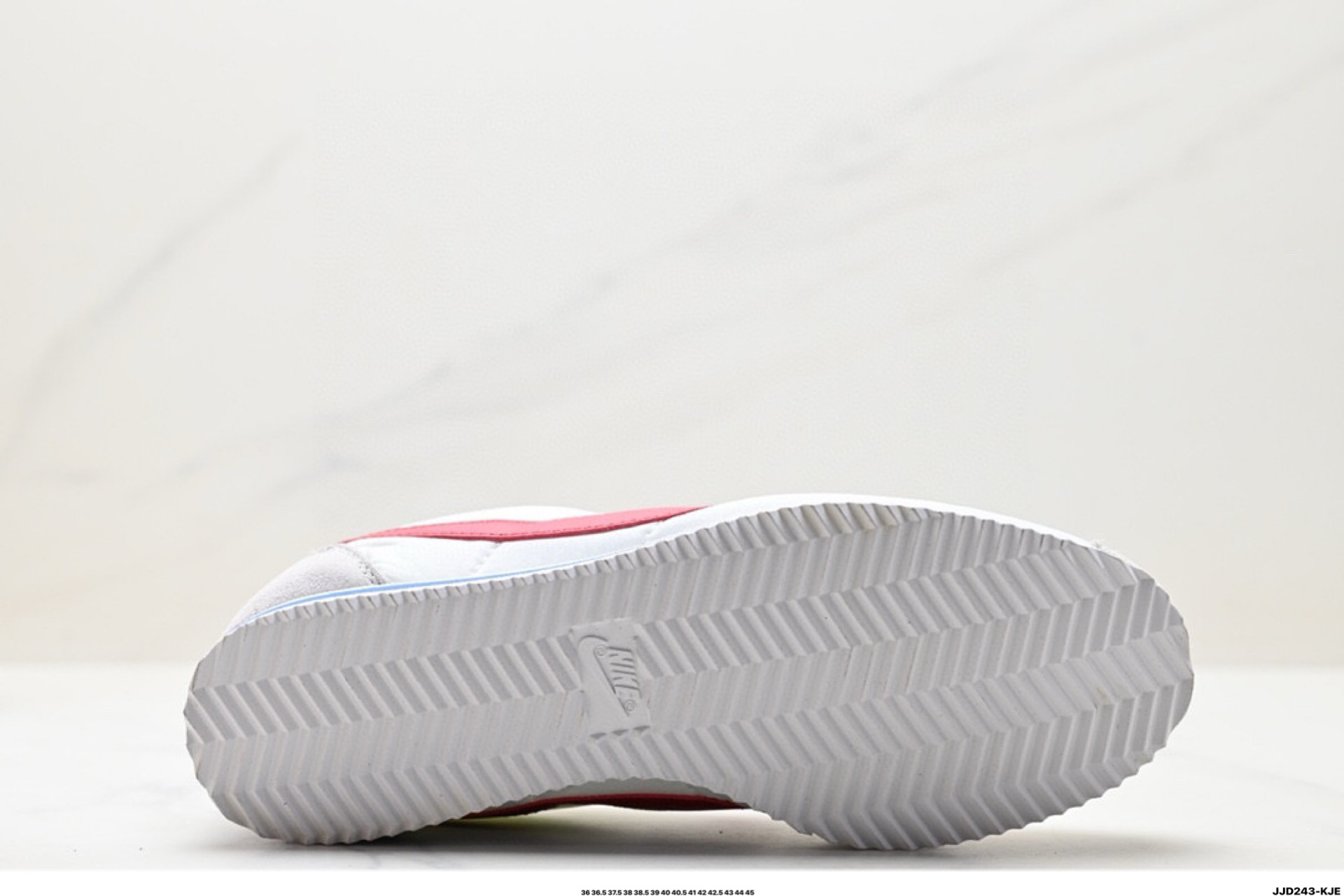 45$ dh Top Quality Nike Classic Cortez Half size 36-45 52321034154 DC1704 gallery