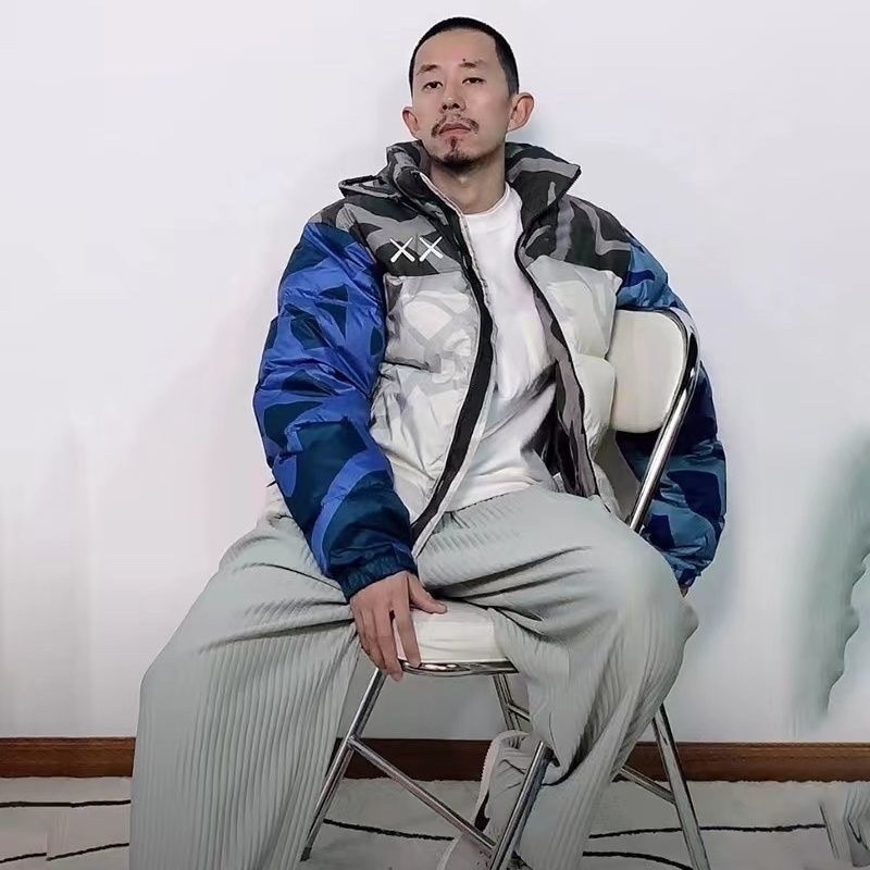 45$ new_dh The North Face KAWS size M-2XL 51281024933 ZZ13 gallery