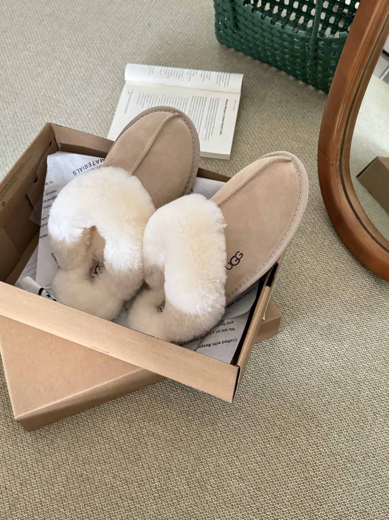 45$ new_dh Top Quality UGG Boot Leather Wool Size 35-40 72428024939 UG150 gallery