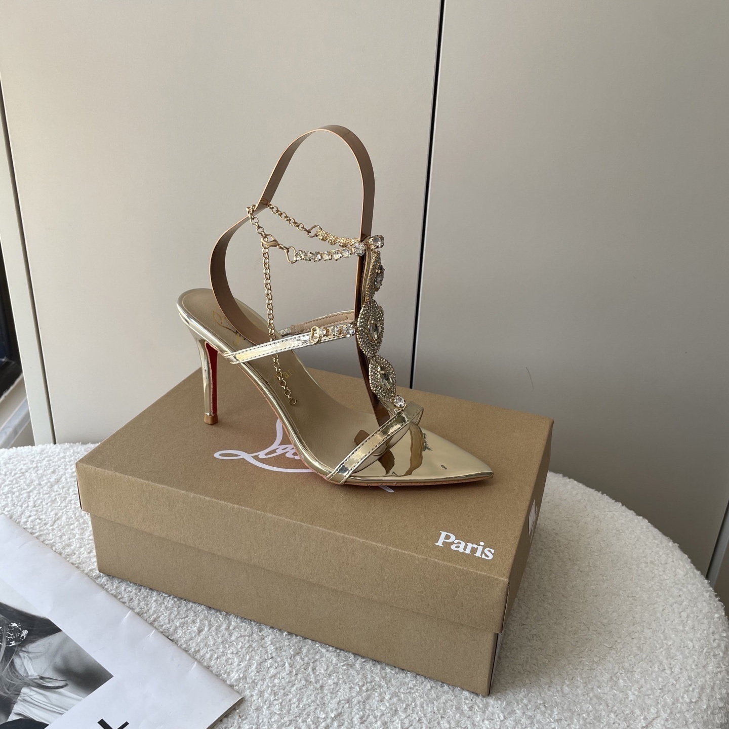 46$ CL size 34-41 621280 MR369 gallery